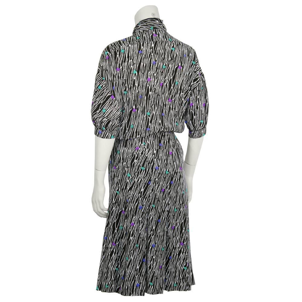 1990's Versace Black Printed Silk Day Dress In Excellent Condition In Toronto, Ontario