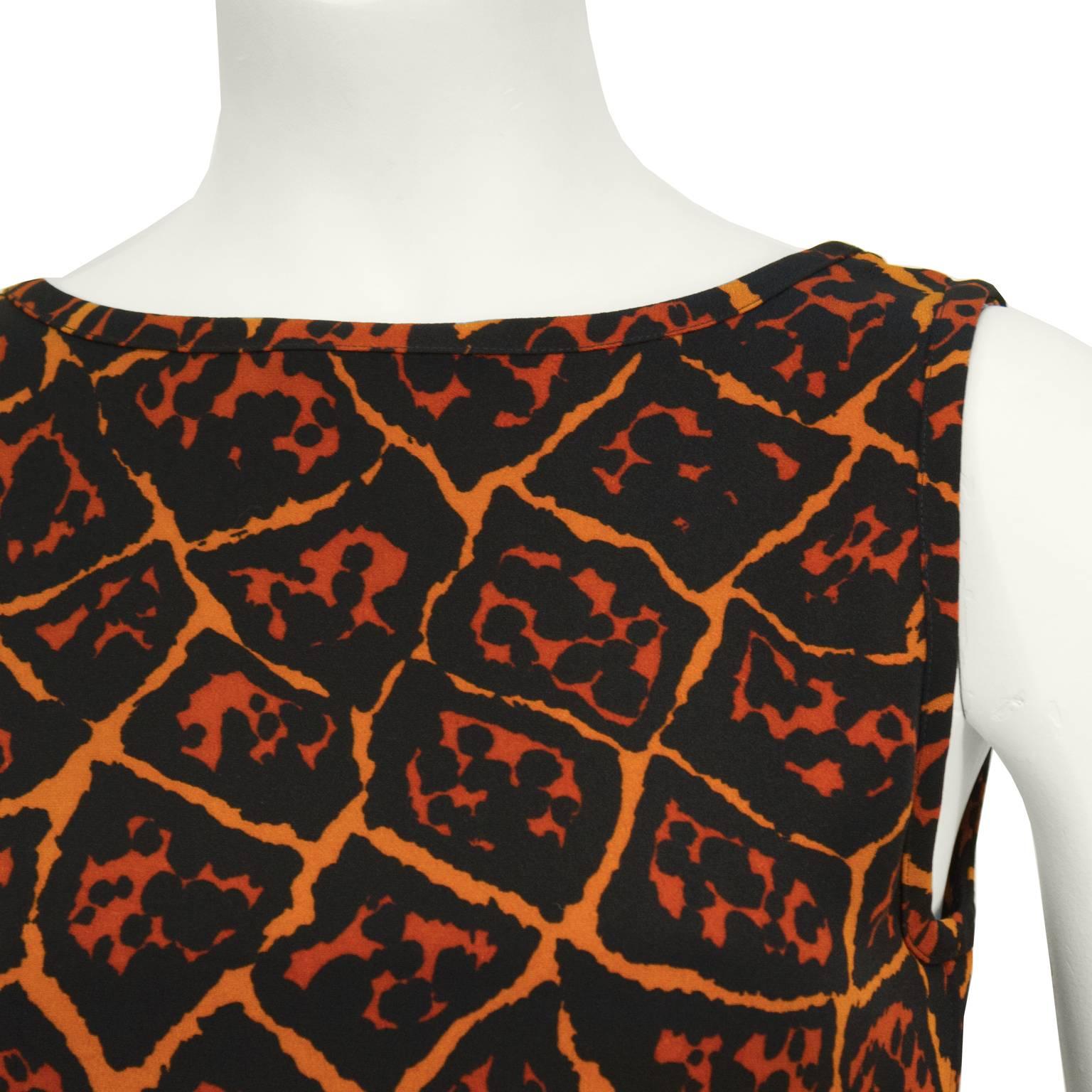 Nero Canotta in seta con stampa leopardo di Yves Saint Laurent YSL del 1980 in vendita