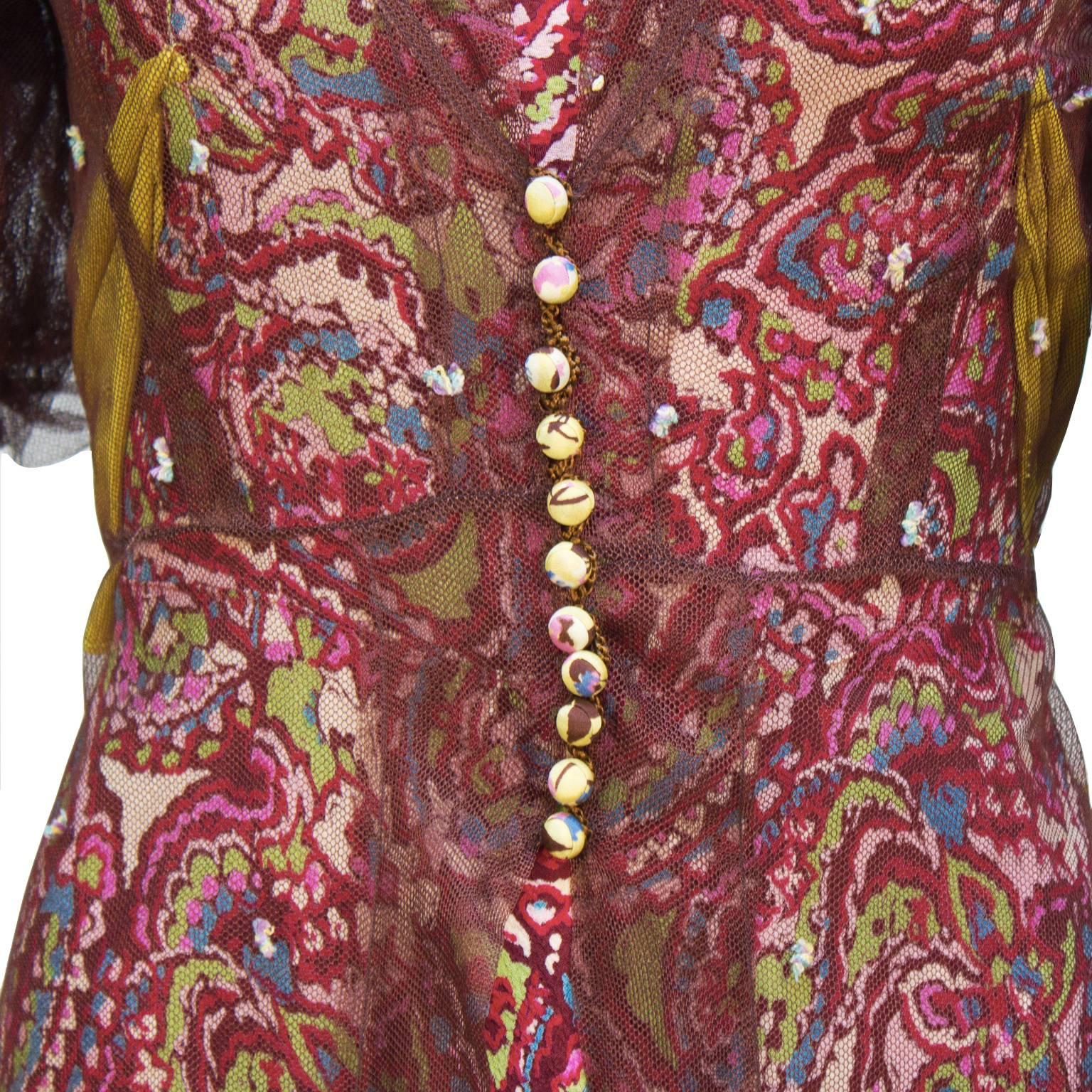 1940's Anonymous Paisley Gown with Maroon Net Overcoat In Excellent Condition In Toronto, Ontario