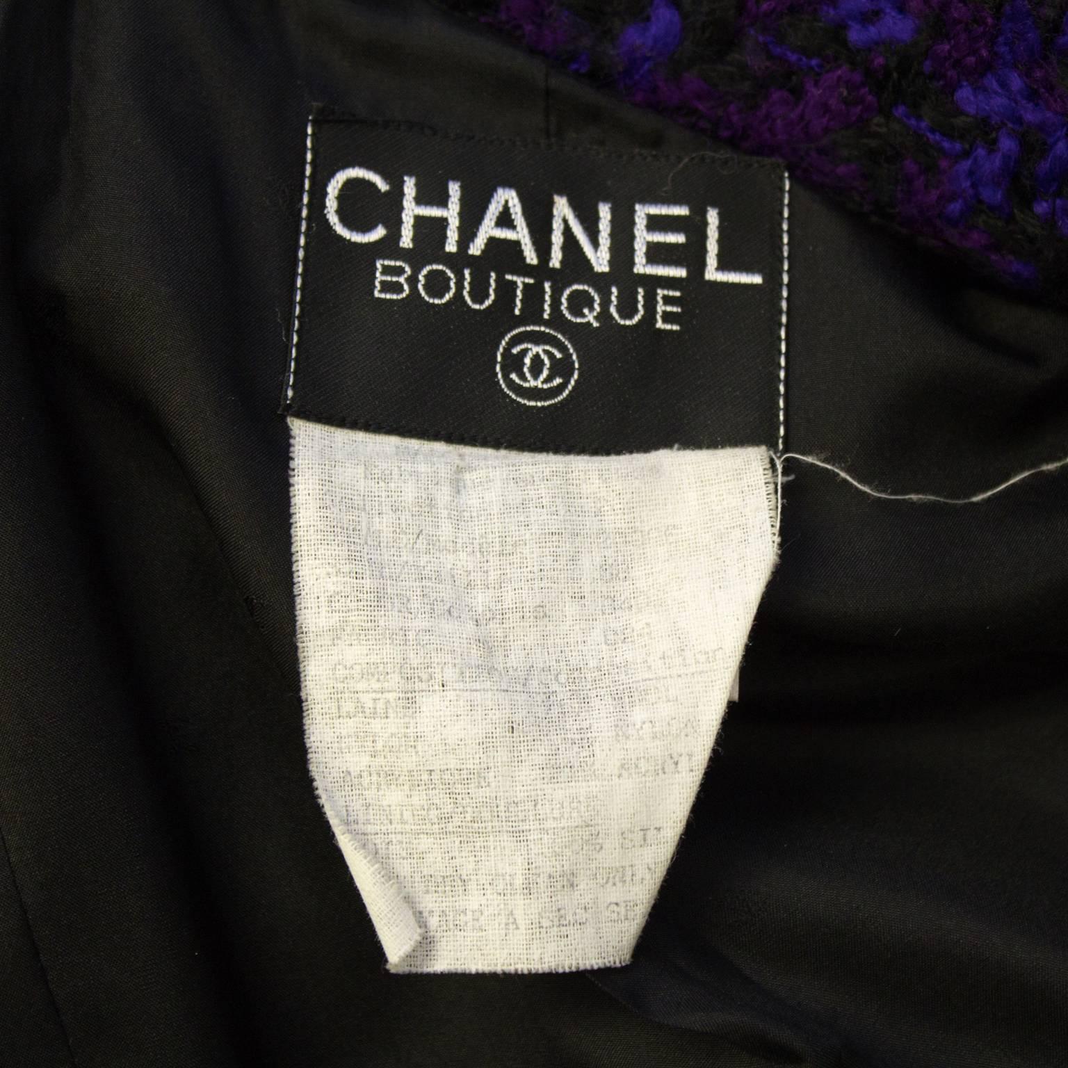 1980's Chanel Purple Plaid Boucle Skirt Suit 2
