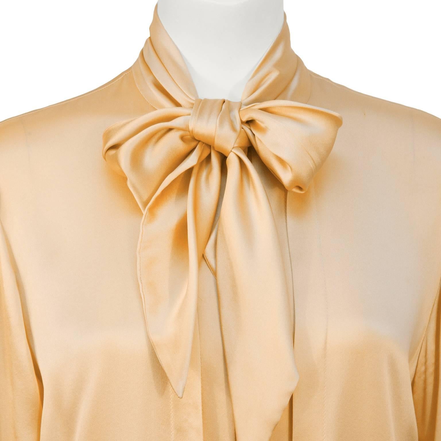 1980's Ungaro Blush Peach Silk Neck Tie Blouse  In Excellent Condition In Toronto, Ontario