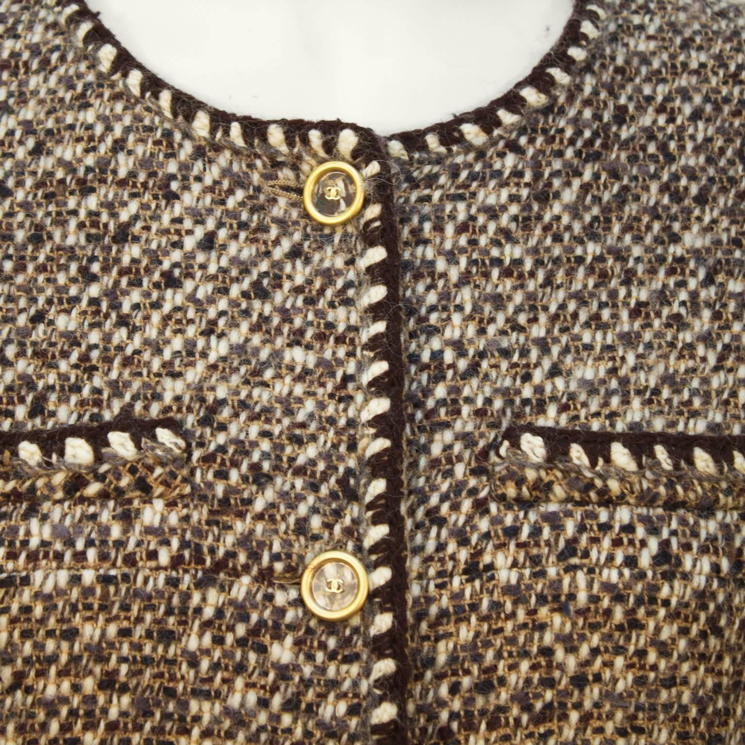 Women's 2001 Fall Chanel Brown & White Boucle Skirt Suit 