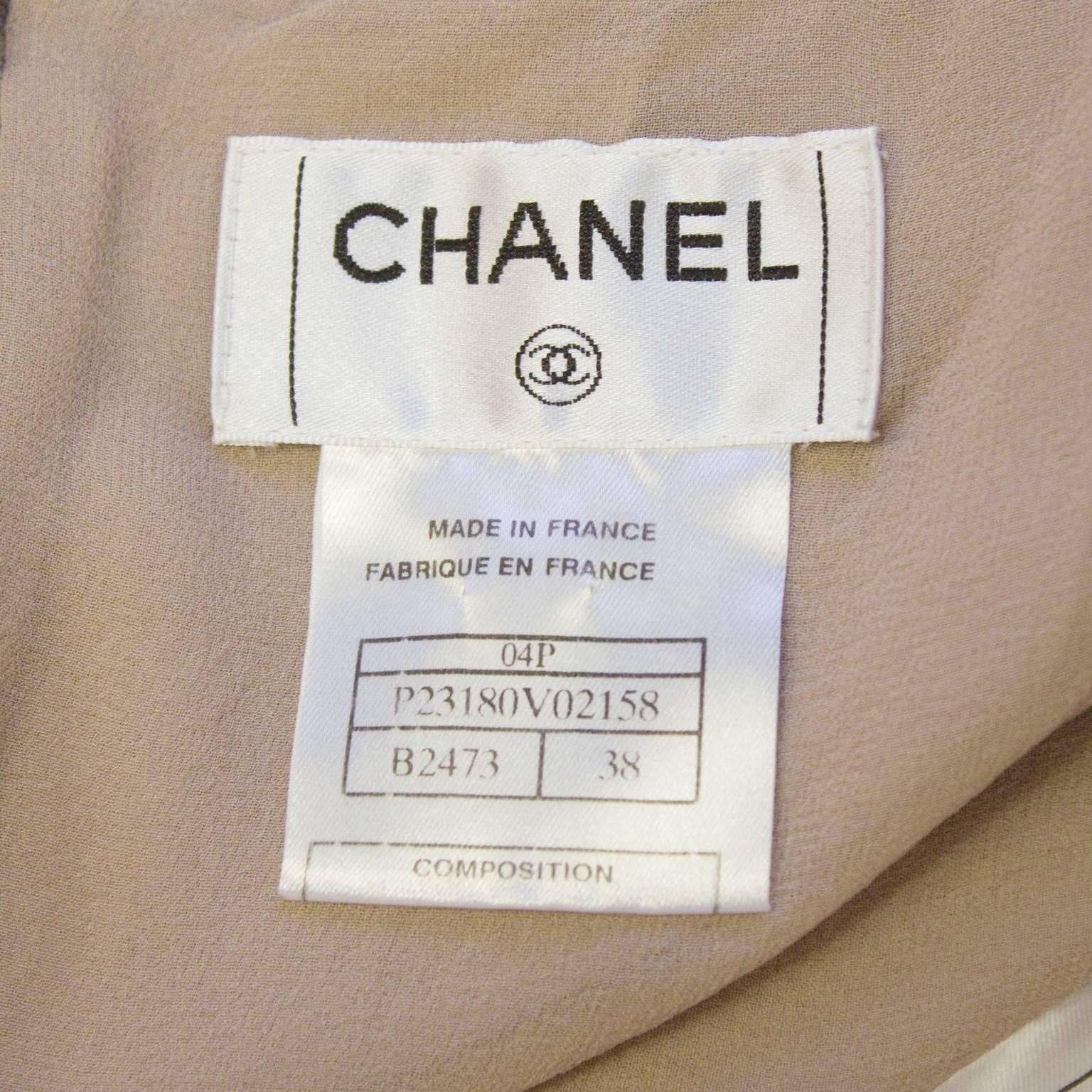 Women's Chanel 2004 Spring Celadon and Beige Chiffon Dress and Vest For Sale