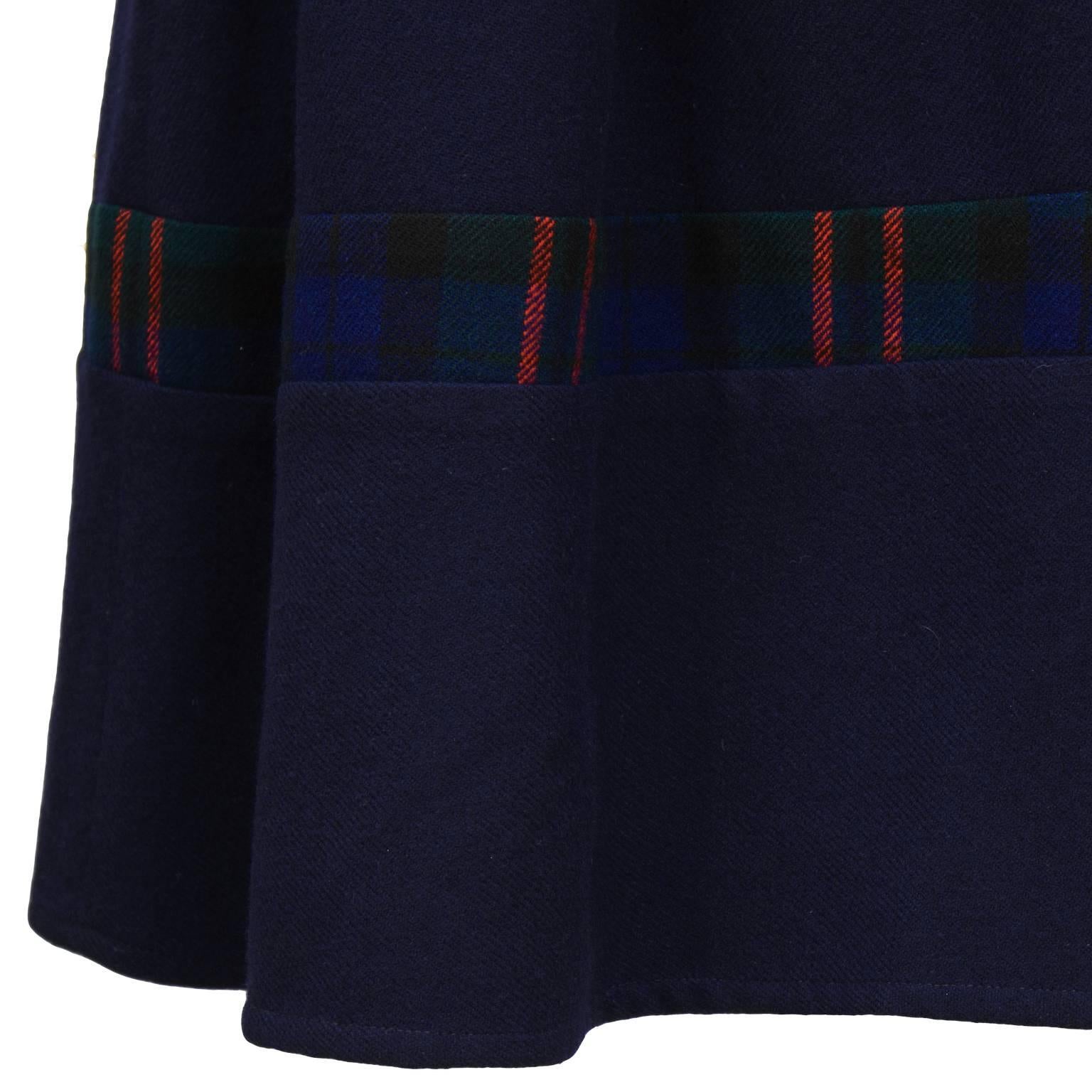 Women's 1970's Navy Wool JUmper With Plaid Details