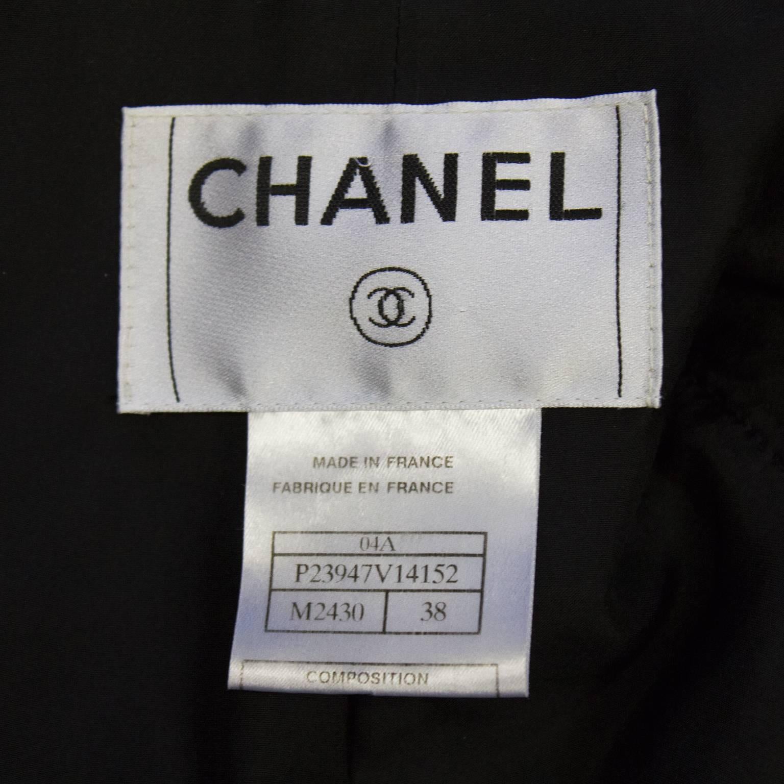 Chanel 2004 Autumn Black and Beige Jacket 2