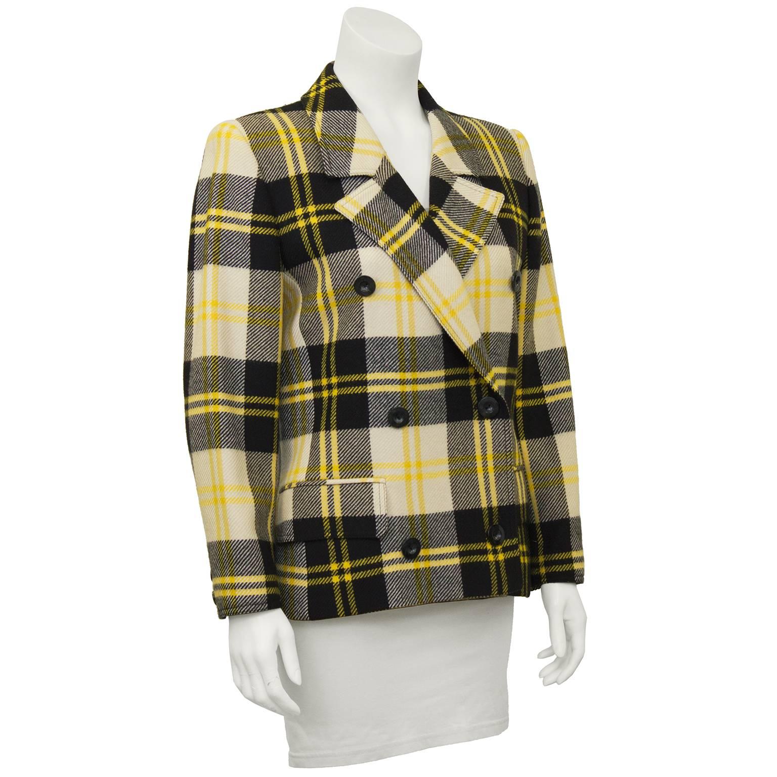 1990's Valentino wool plaid double breasted blazer. Chic cropped fit hitting just mid hip. Double breasted, fitted jacket with notched collar, and half belt in the back. Two flap pockets just below the waist. Modern look, no power shoulder. Fits