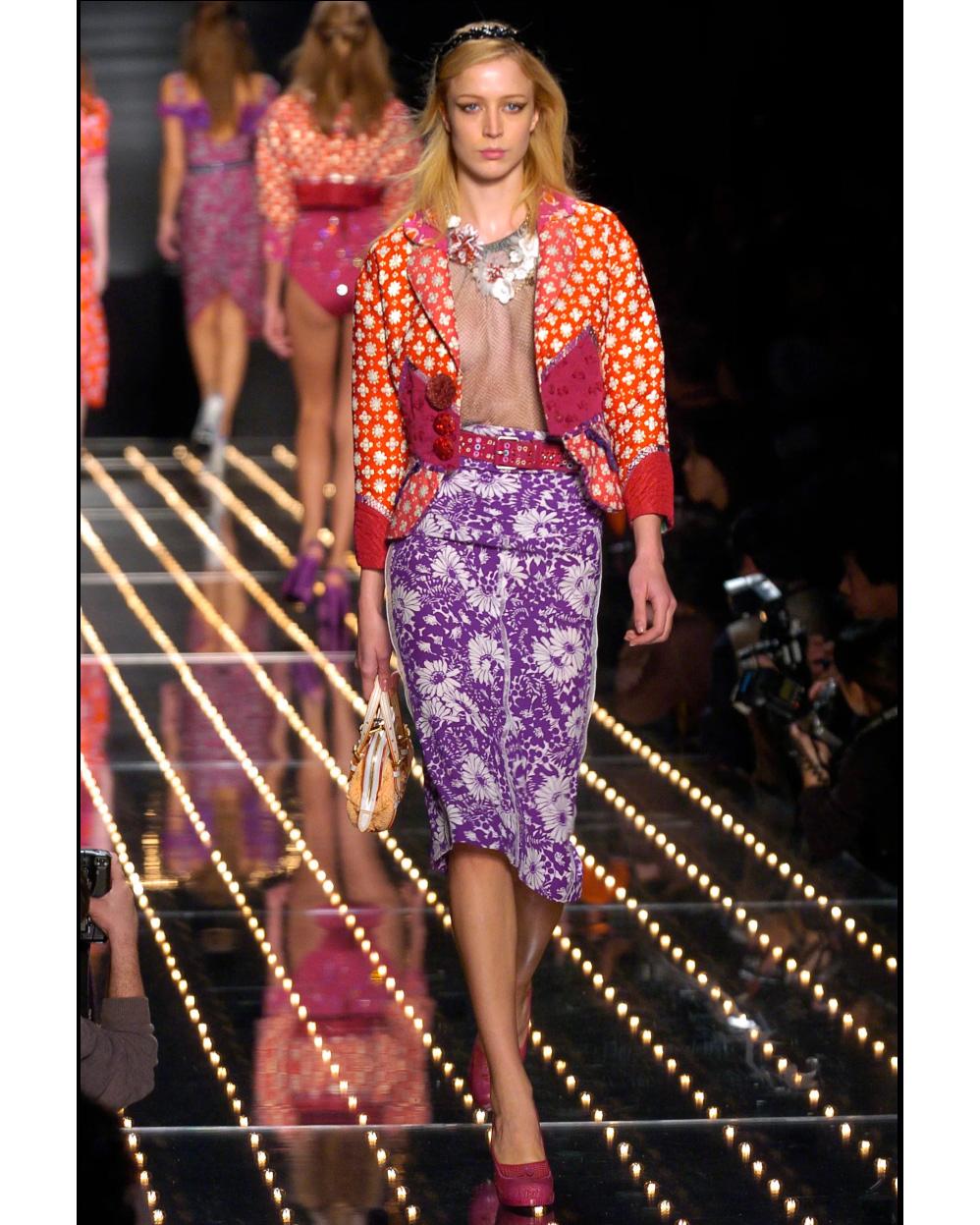 Louis Vuitton by Marc Jacobs Frühjahr 2005 Patchwork-Jacke aus rosa und rotem Brokat im Angebot 1