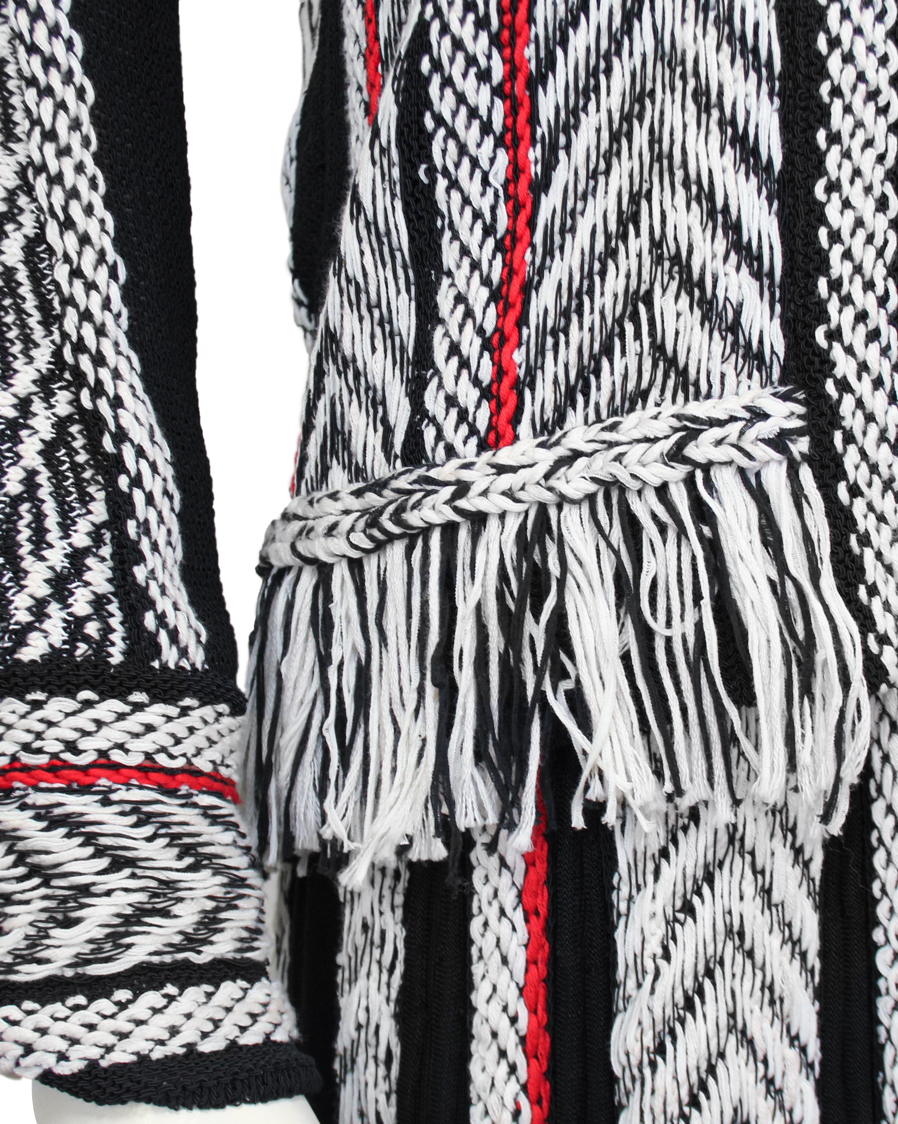 Primavera 2017 Oscar De La Renta abito e giacca in maglia nera, bianca e rossa in vendita 3