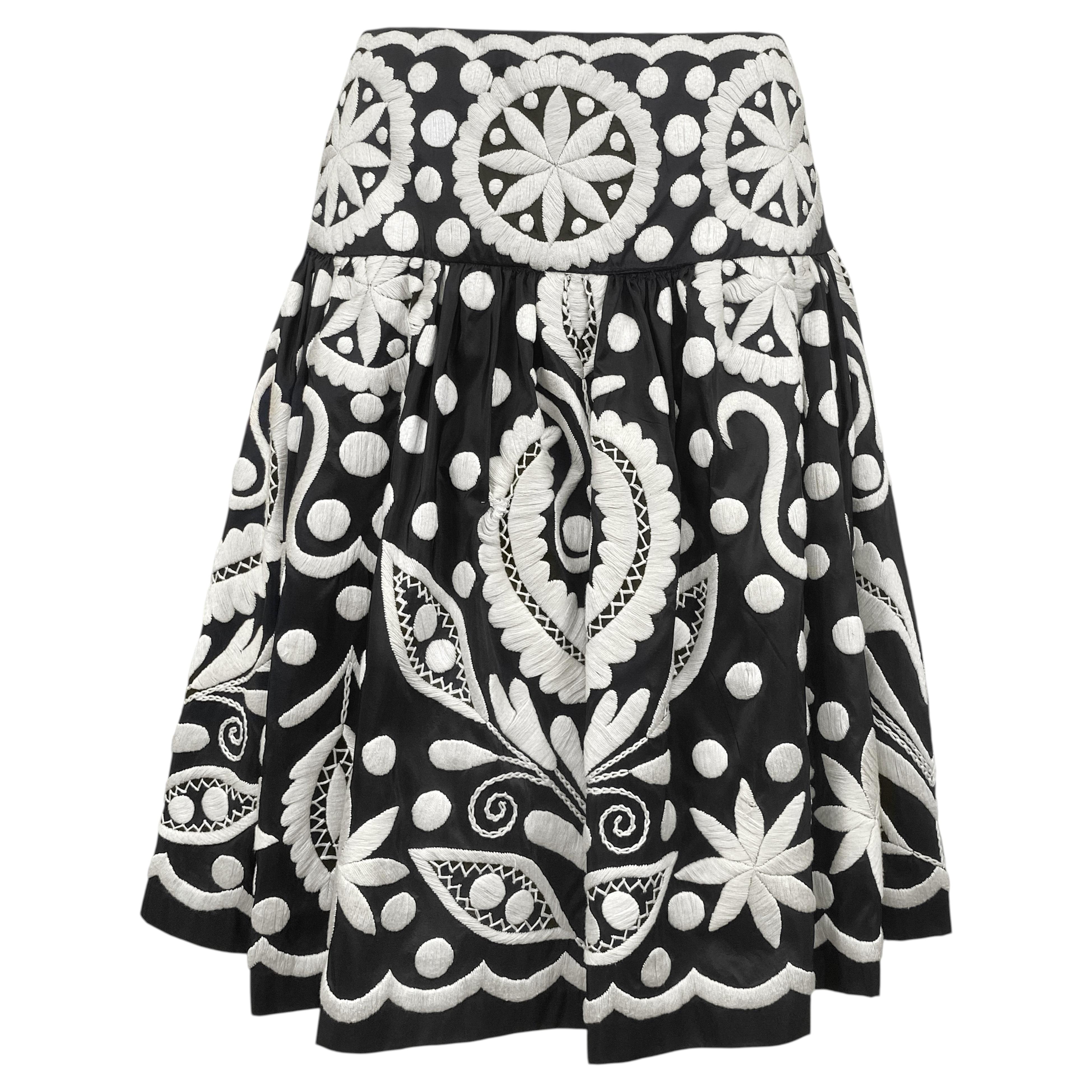 2000s Naeem Khan Black & White Embroidered Skirt