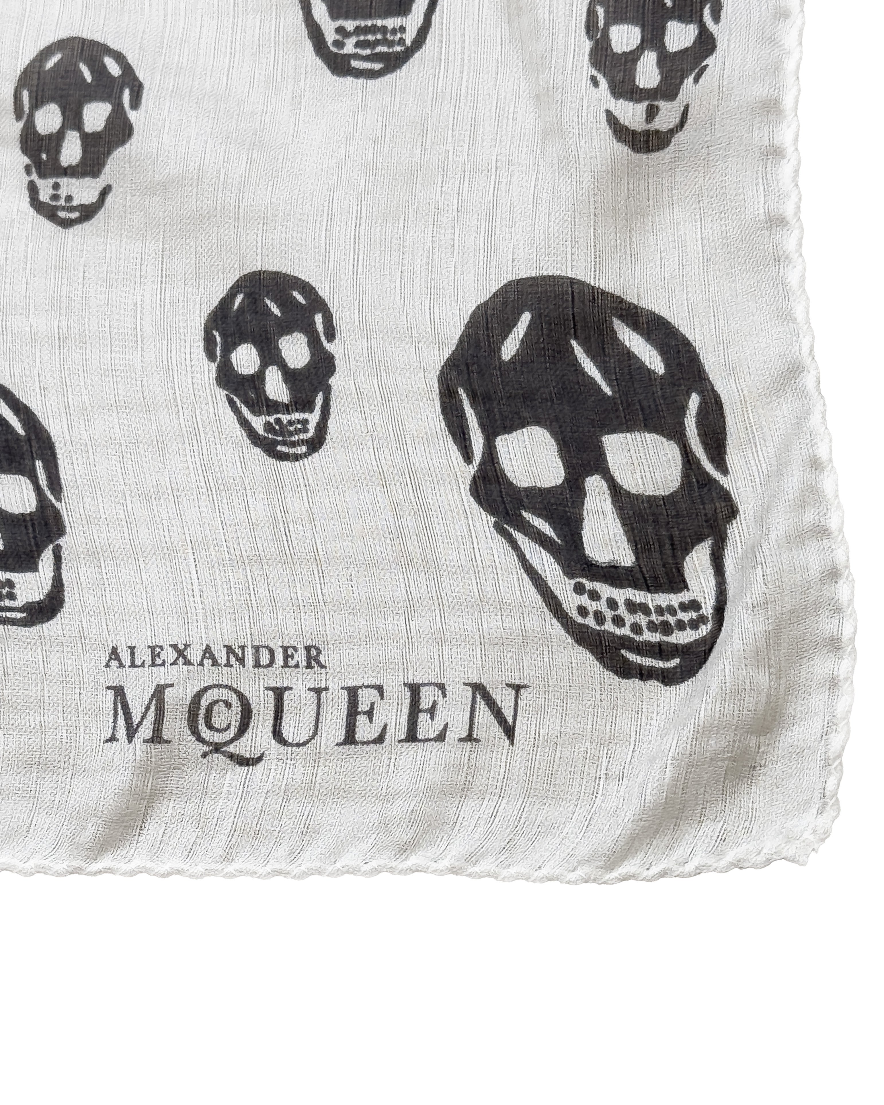 2000s Black and White Alexander McQueen Skull Scarf For Sale at