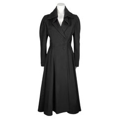 Schwarzer Wollmantel im Prinzessinnenstil von Pauline Trigère aus den 1950er Jahren