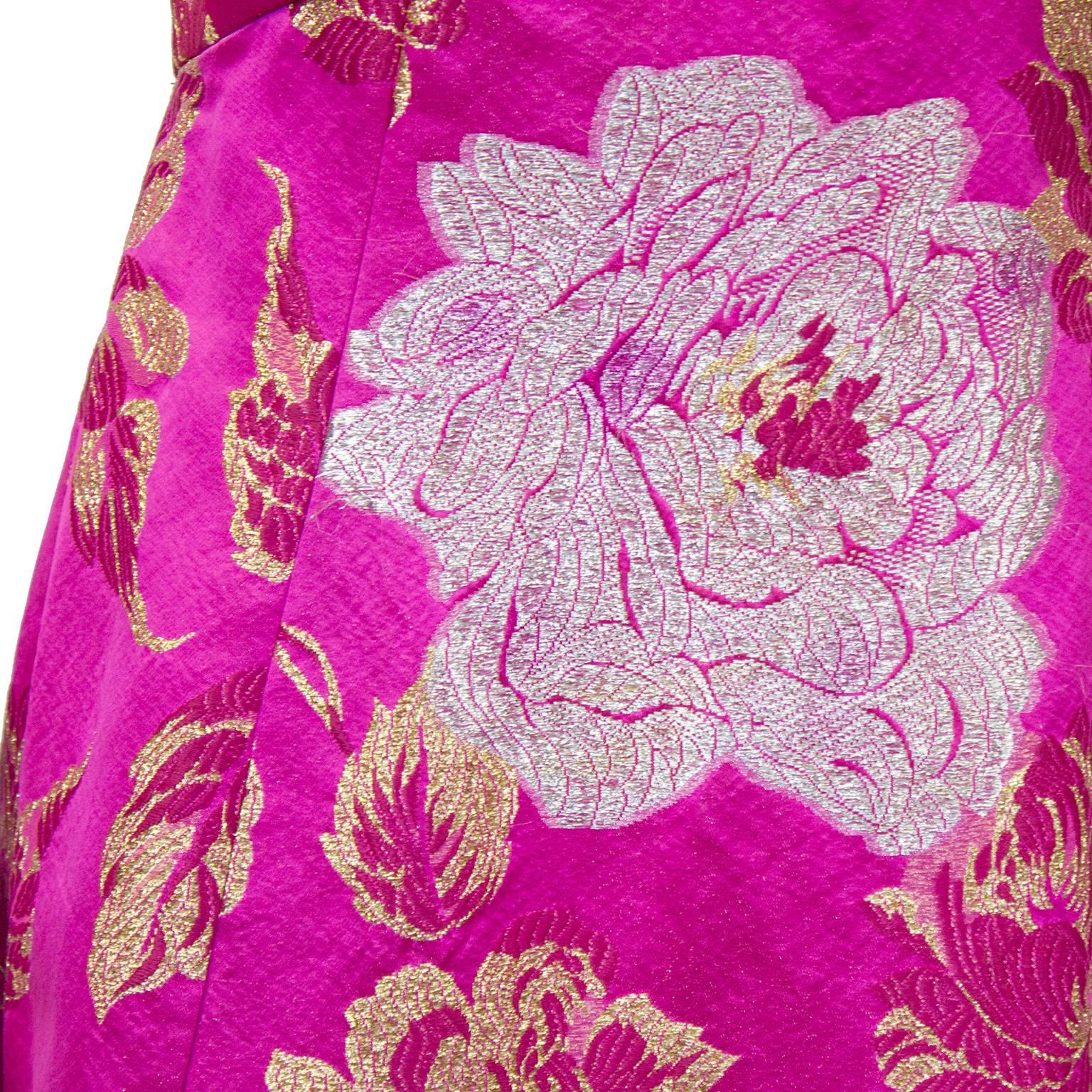 1960's Malcolm Starr Magenta and Metallic Floral Brocade Tea Gown In Excellent Condition For Sale In Toronto, Ontario
