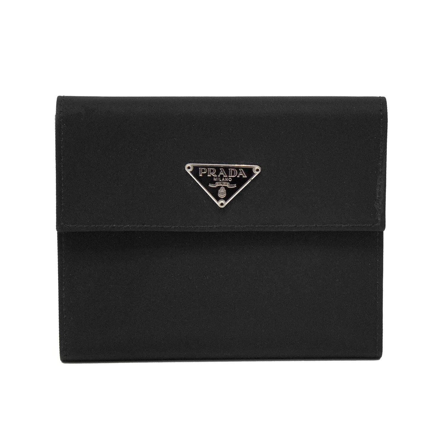 1990's Prada Black Nylon Rectangle Wallet at 1stDibs | prada milano dal  1913 price, prada milano dal 1913 wallet, prada wallet milano dal 1913