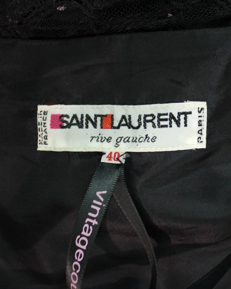 Yves Saint Laurent YSL Robe en dentelle noire avec ourlet noueux, années 1980 en vente 1