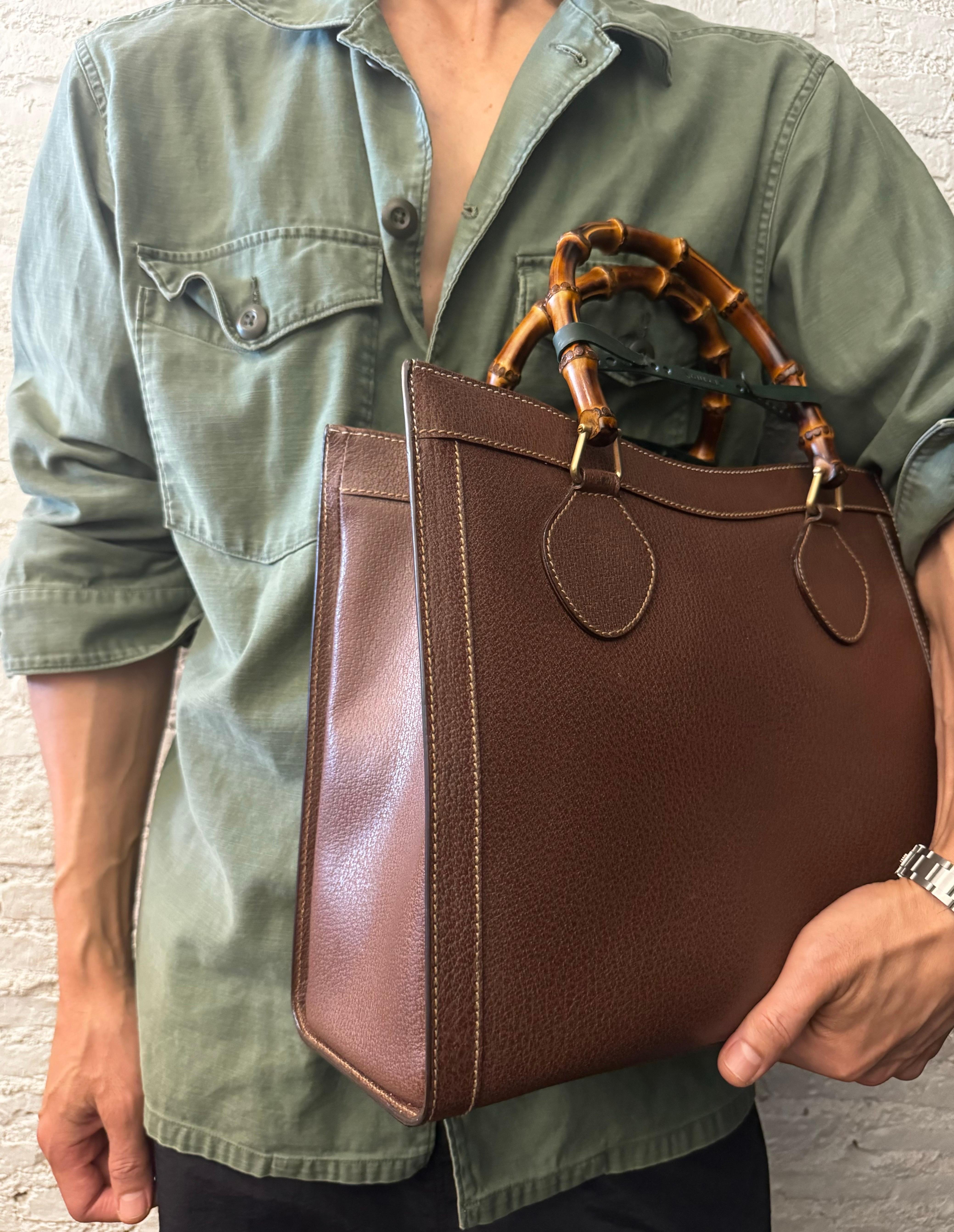 Women's or Men's Vintage GUCCI Diana Tote Bamboo Tote Bag Leather Brown (Medium)