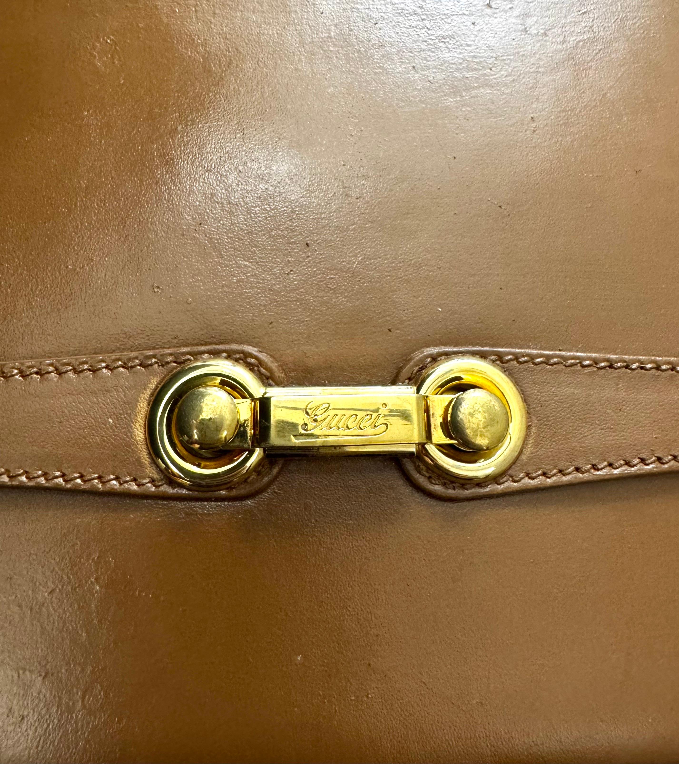1970s Vintage GUCCI Leather Shoulder Bag Turnlock Brown 5