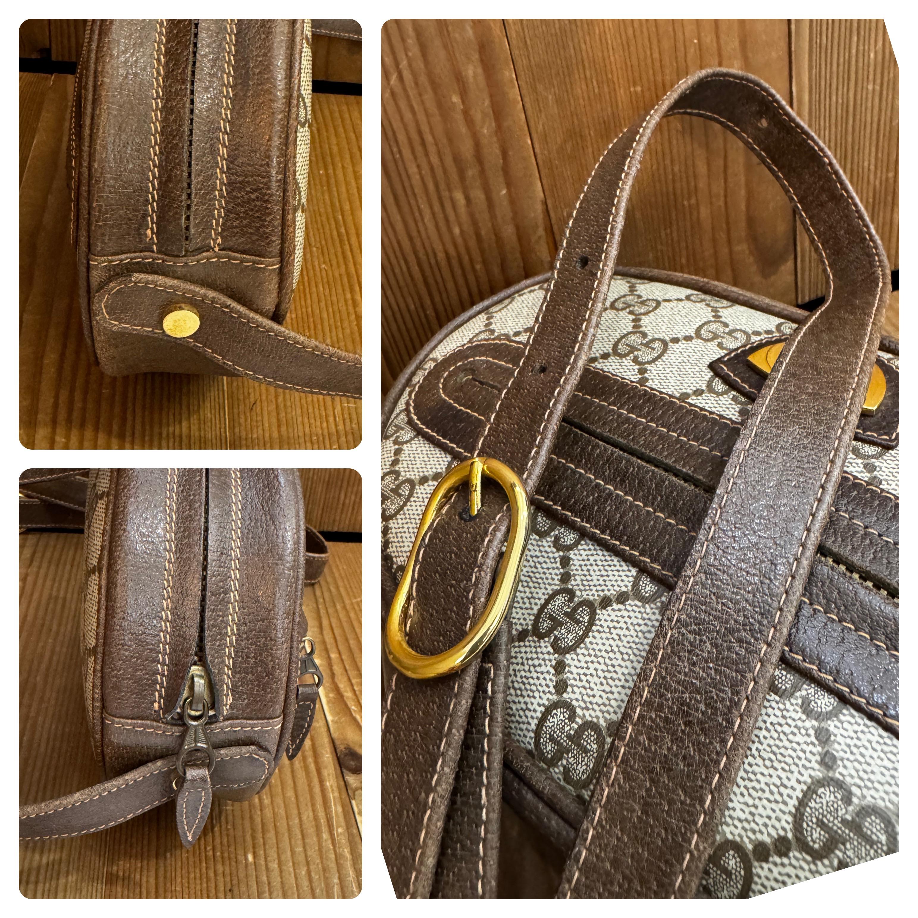1970 Vintage GUCCI Monogram Canvas Crossbody Bag Brown en vente 3