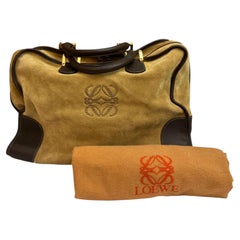 Borsa Boston vintage LOEWE in pelle scamosciata Anagram Amazona 40, marrone, unisex