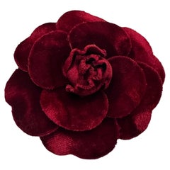 1990s Vintage CHANEL Velvet Camellia Corsage Brooch Pin Burgundy
