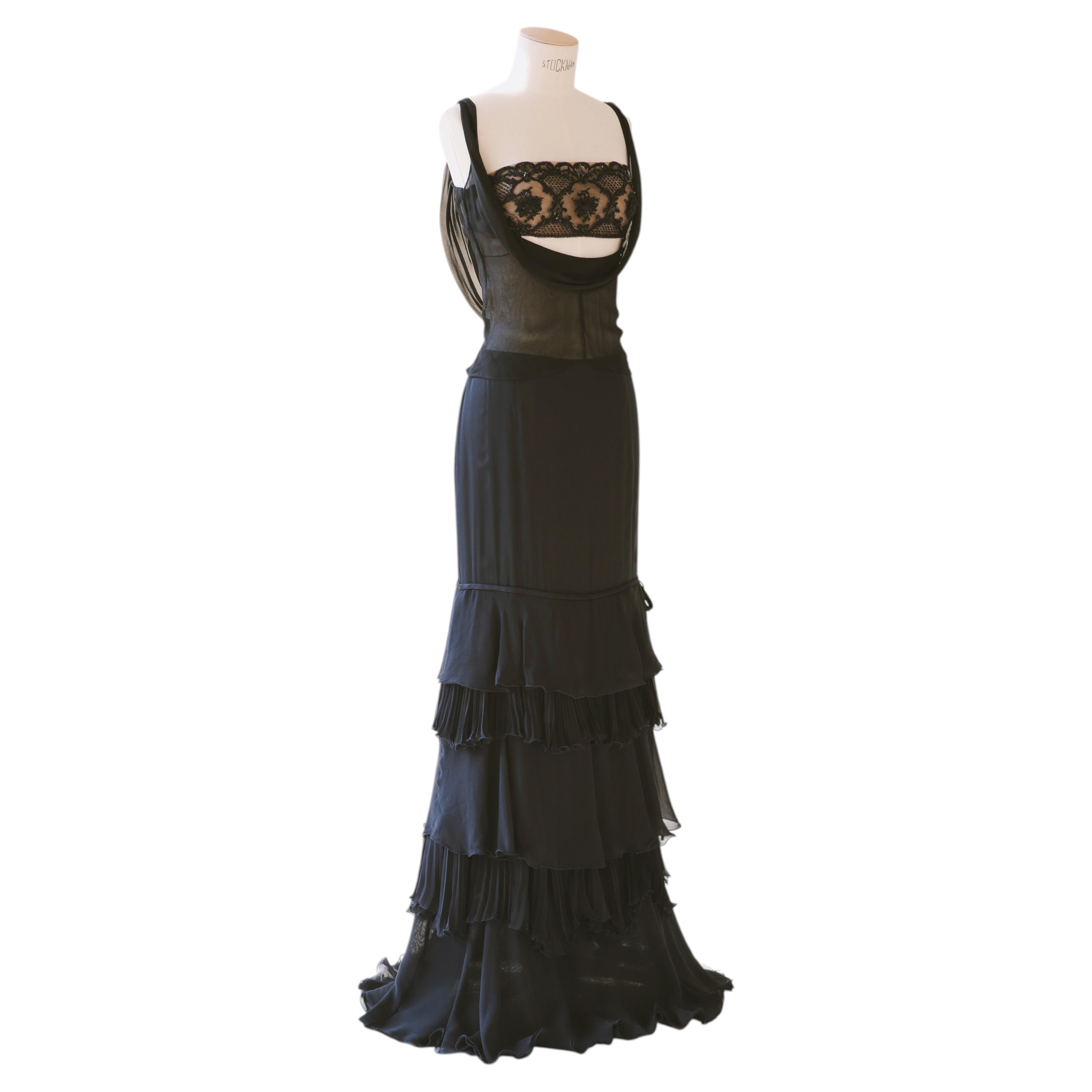 Valentino F/W 2004 Perlenbesetztes durchsichtiges Crop-Top und schwarzes Maxikleid mit Rüschen aus Seide