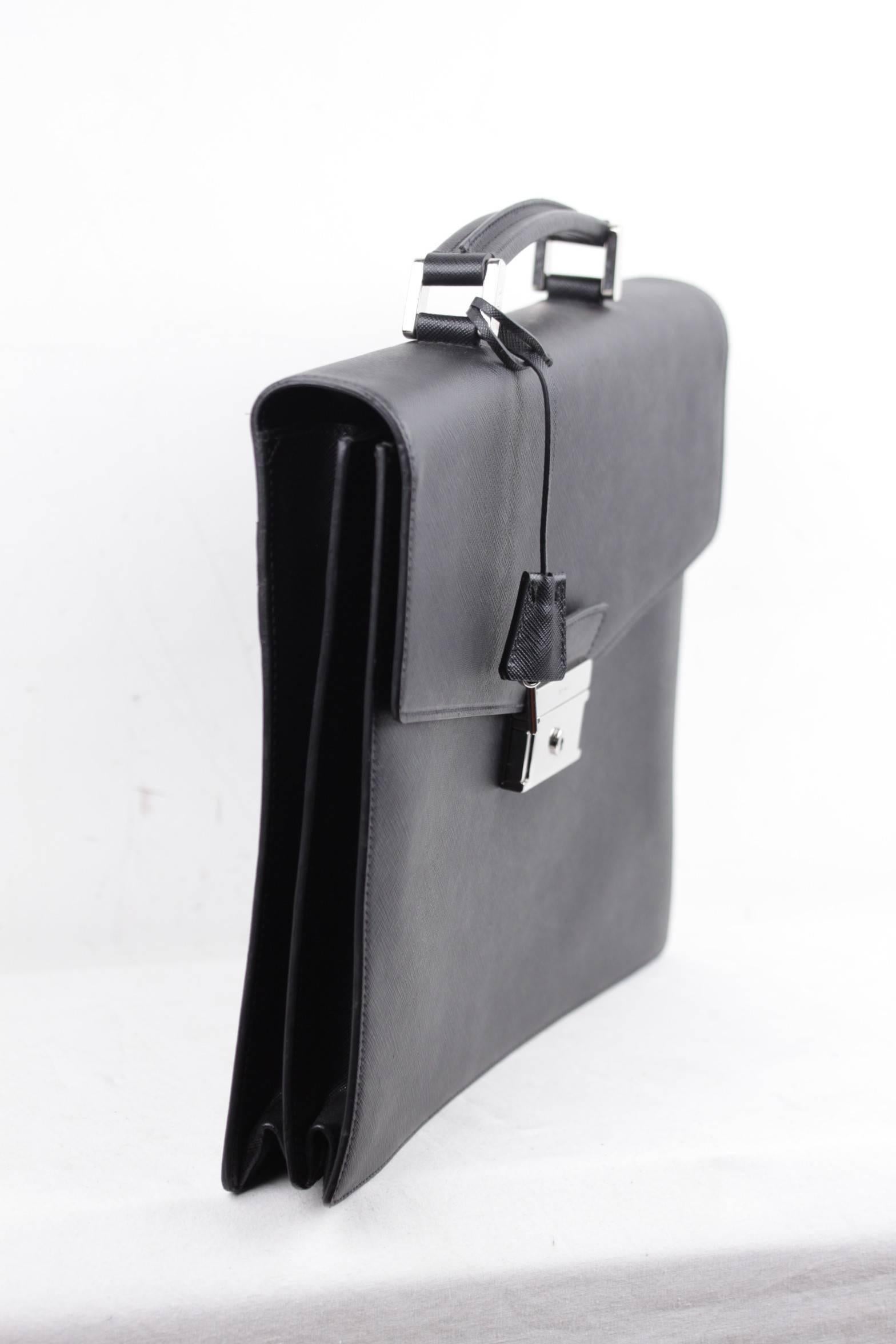 Men's PRADA Italian Black SAFFIANO Leather BRIEFCASE Handbag WORK BAG 2VB006