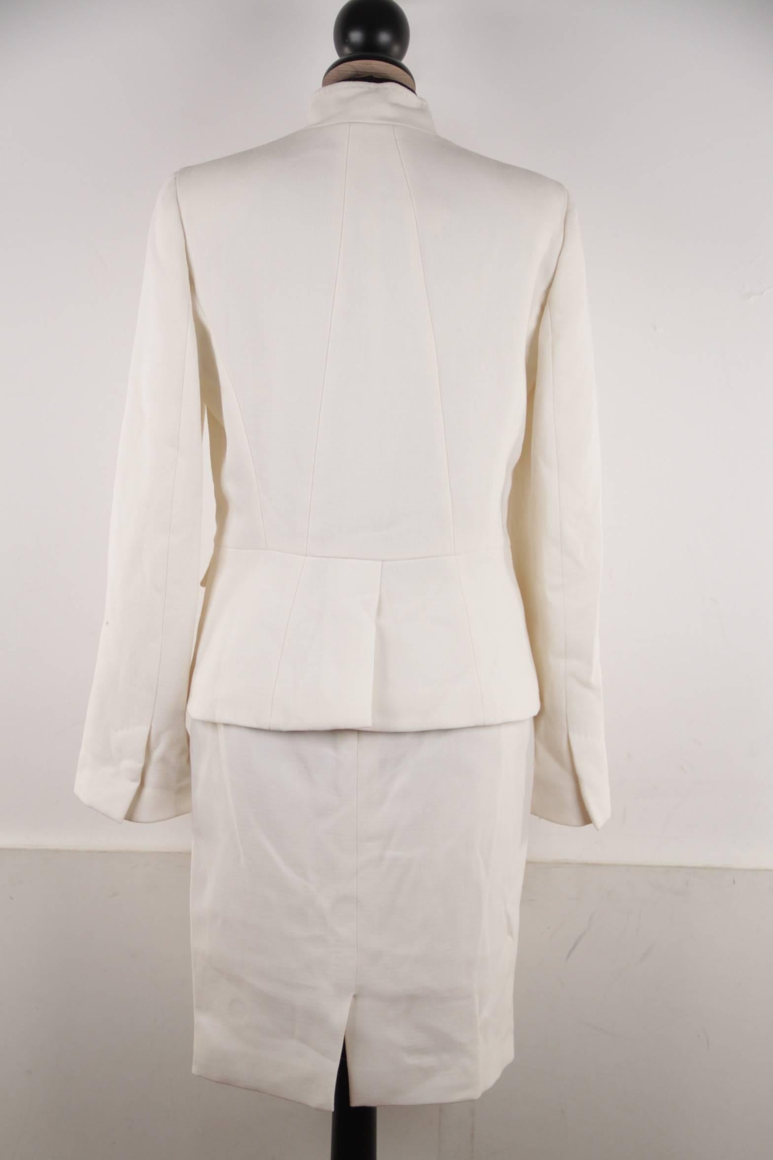 Versace Ivory Wool 3 Piece Set Blazer Skirt Trousers Suit Medusa  In Excellent Condition In Rome, Rome