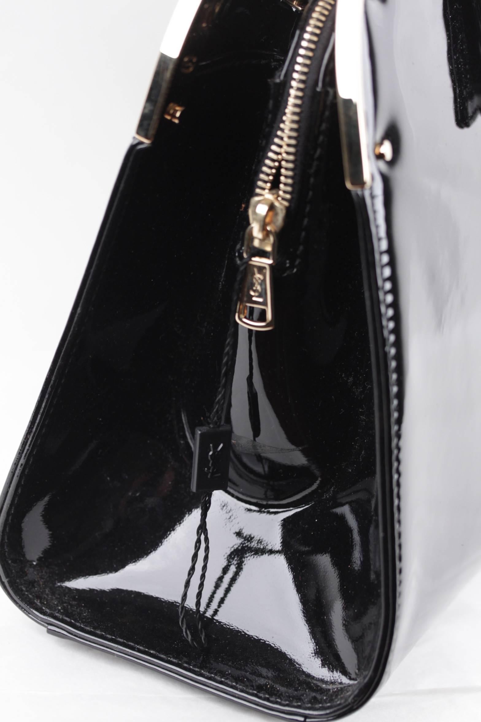 YVES SAINT LAURENT Bolso de charol negro UPTOWN Bolso de mano Satchel Negro