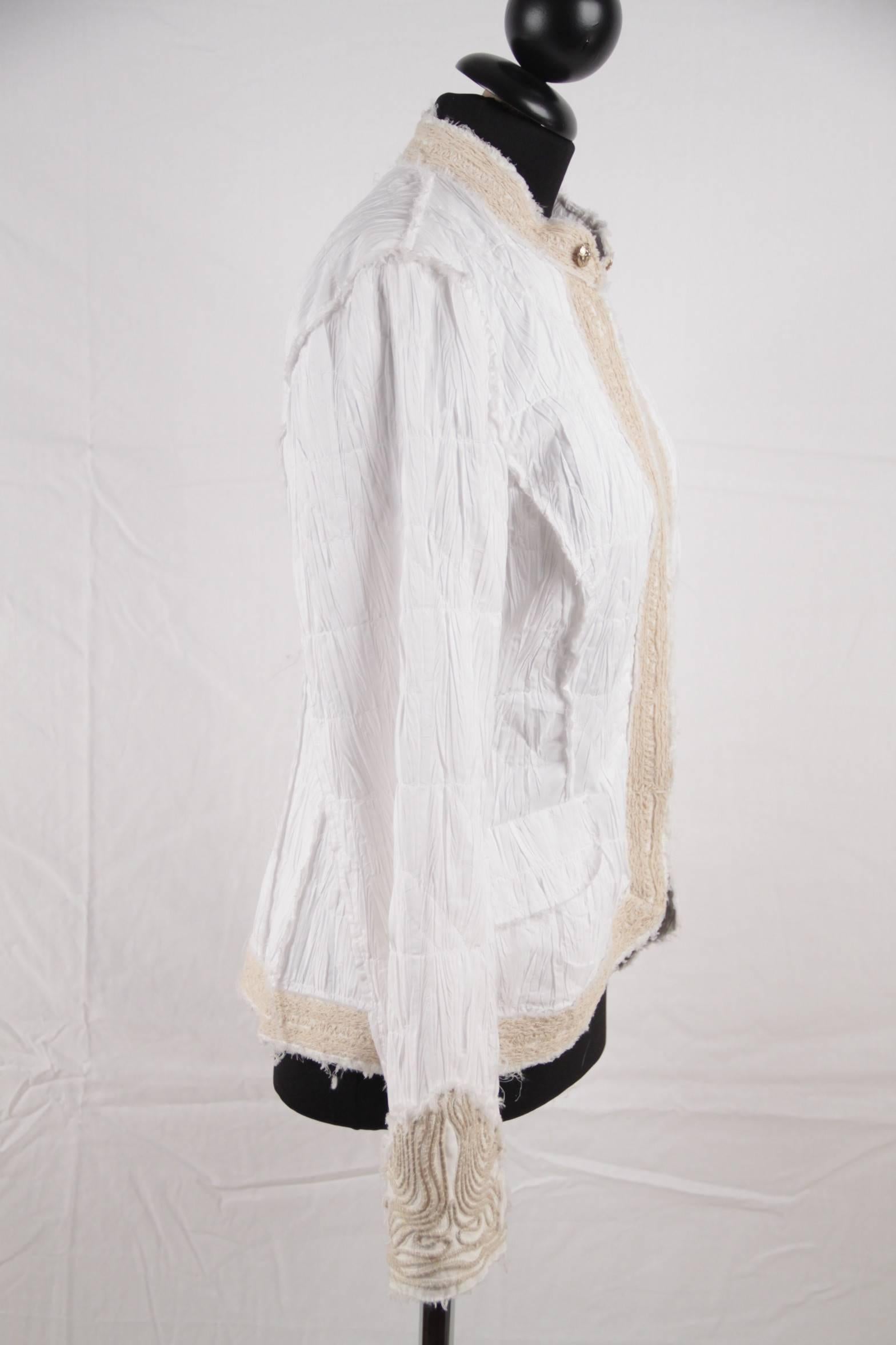 ERMANNO DAELLI White Crinckled COLLARLESS JACKET w/ Embroidery SIZE 44 1