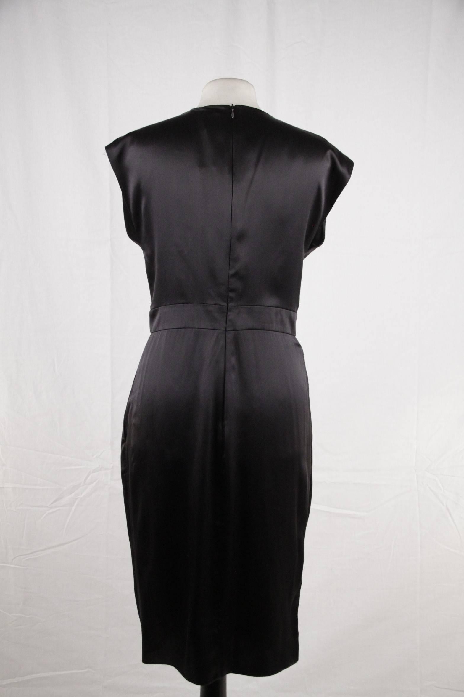 GUCCI Silk LITTLE BLACK DRESS Wrap Front SIZE 40 In New Condition In Rome, Rome