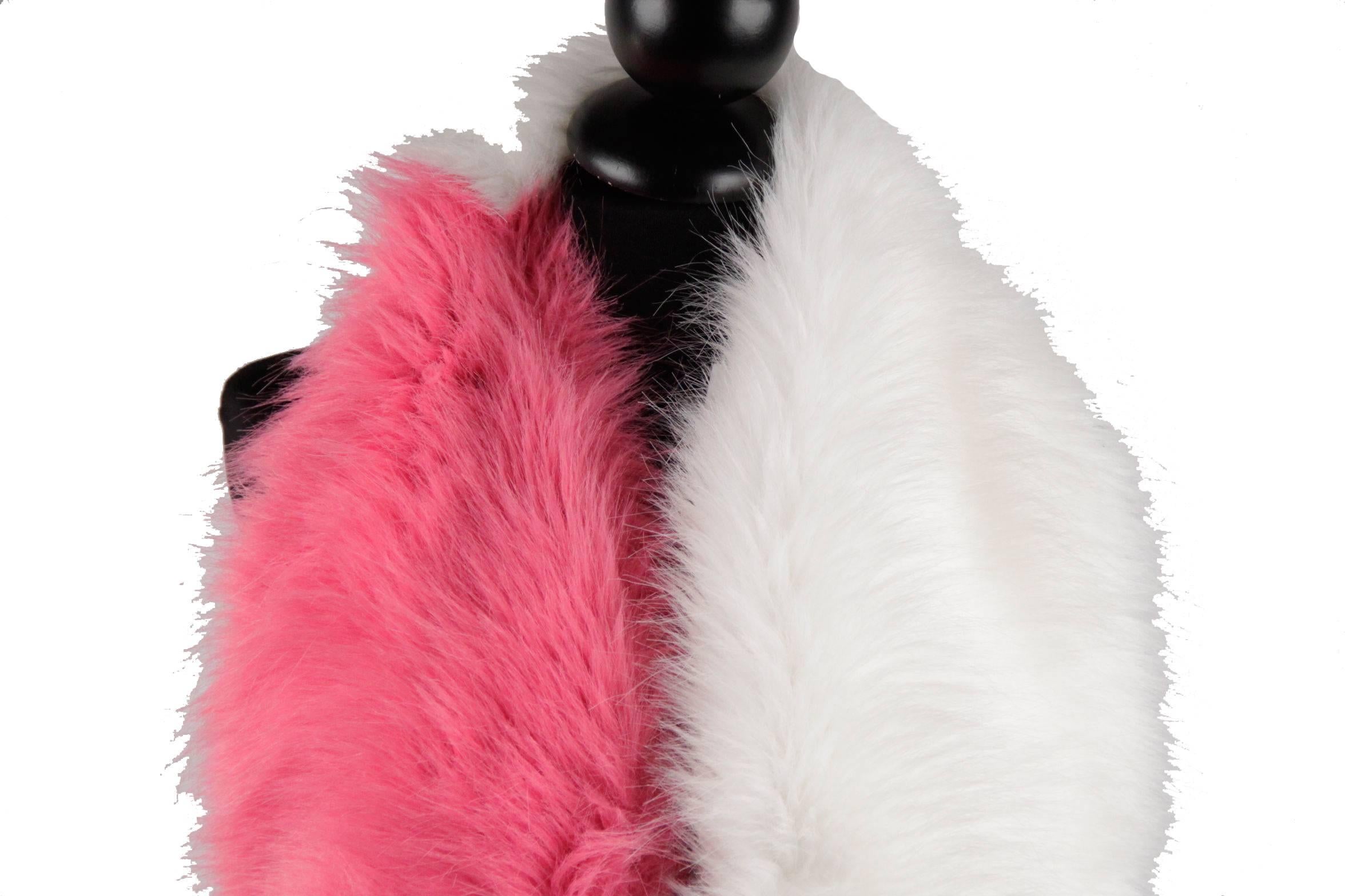 
- PRADA Runway Two Tone Faux Fox Fur Stole
- Bicolor eco-fur (White & Fuchsia)
- Model: Art.P7469 ('Volpe Ecologica')
- Spring/Summer 2011 Runway Collection
- Material: up 65% modacrylic/35% acrylic; down 100% polyester; lining 60% acetate/40%