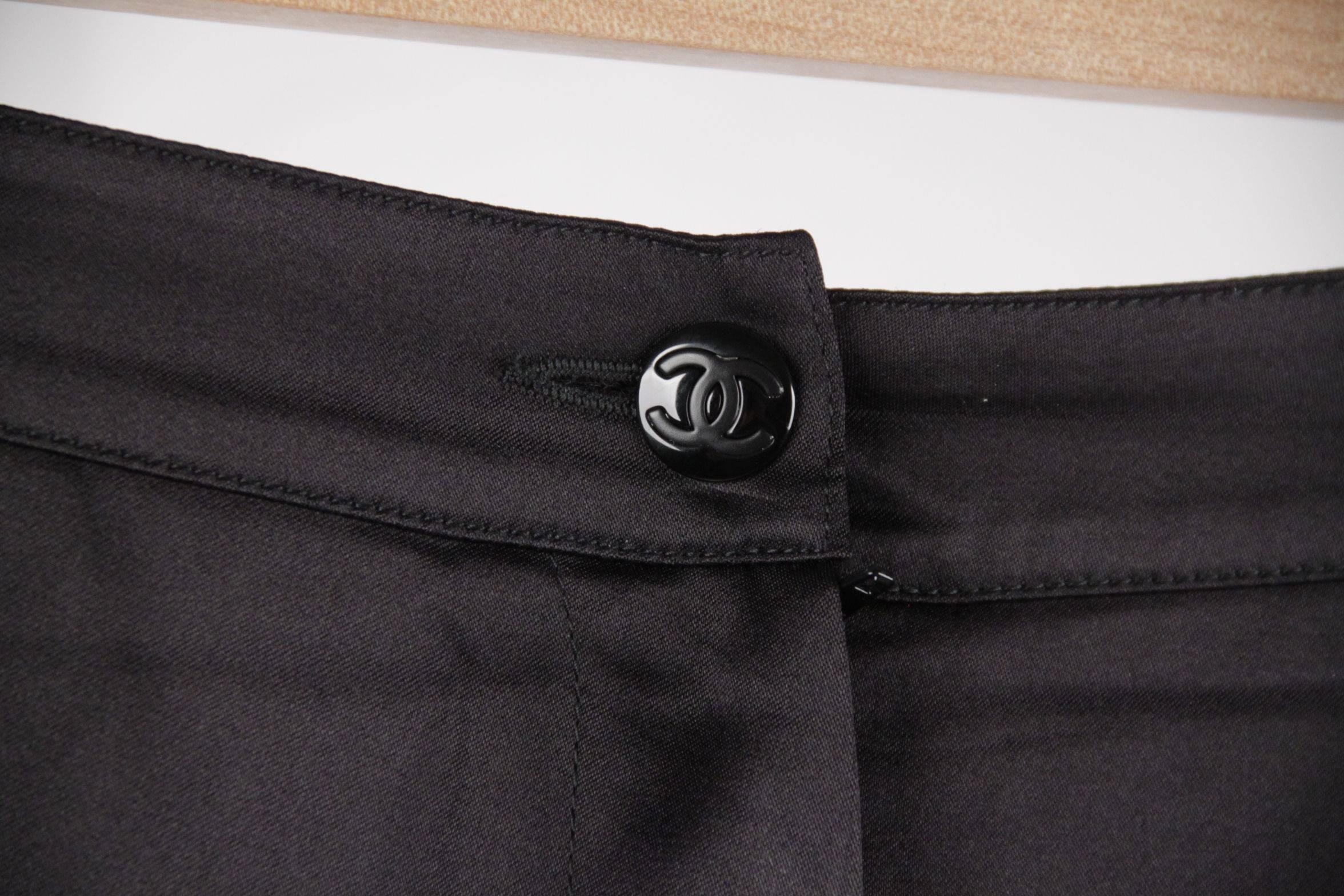 CHANEL Black Pure Silk PANTS Trousers w/ ZIP Detail SIZE 36 2