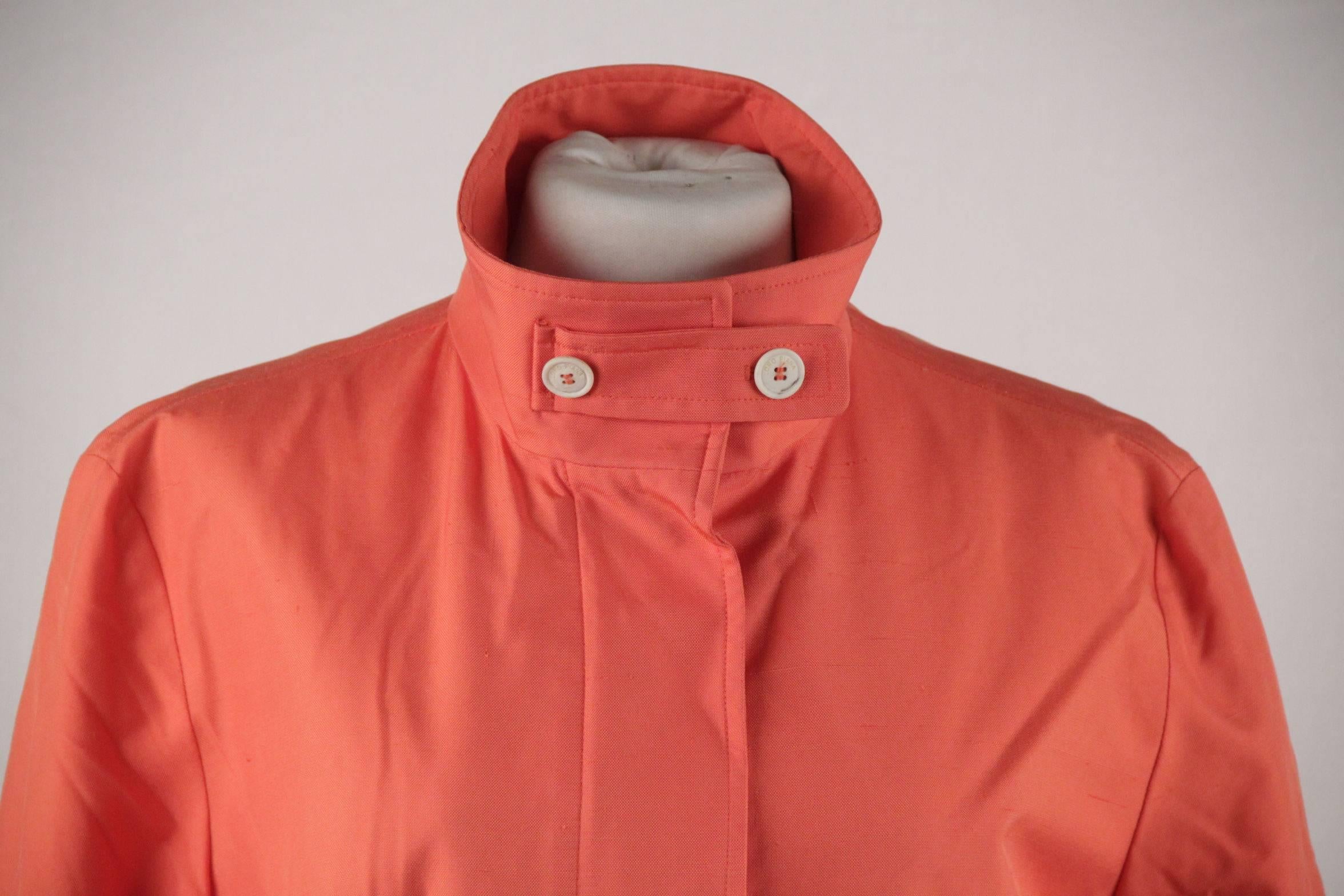  Brand: LORO PIANA - made in Italy

Logos / Tags: 'LORO PIANA Rain & Storm System - Rain & Wind Protection - made in Italy' tag, size tag (42 IT), composition tag, signed hardware

Condition rate & details (please read our condition chart