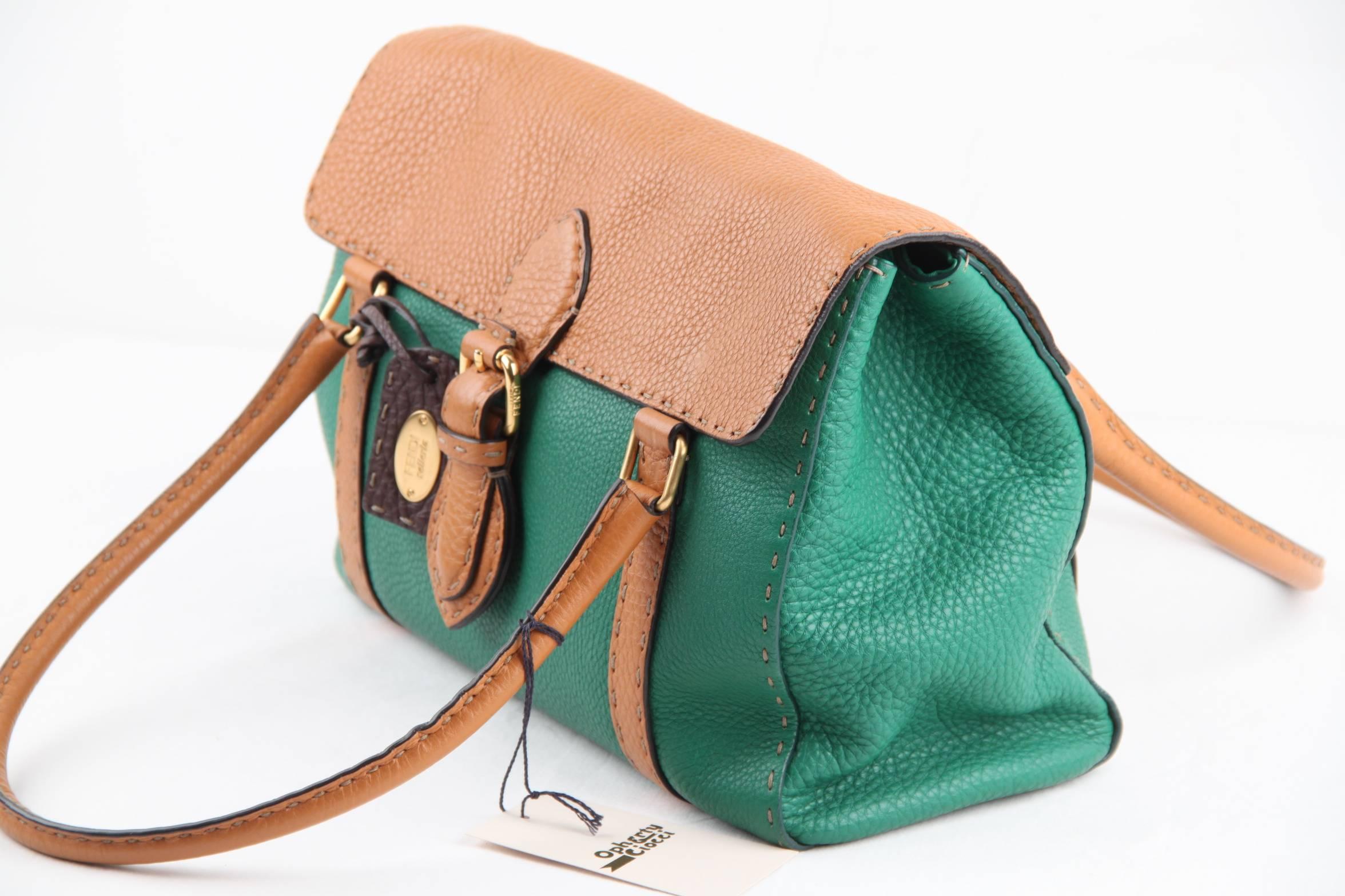  - Limited edition FENDI SELLERIA 'LINDA' bag - Medium size - handcrafted by FENDI master saddlers.

- Bicolor design (Tan & Green) with contrasting stitchings

- Supple grained leather with rolled top handles

- Hanging dark brown leather