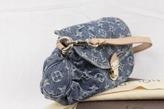 LOUIS VUITTON Blue MONOGRAM DENIM Mini PLEATY POCHETTE Shoulder Bag