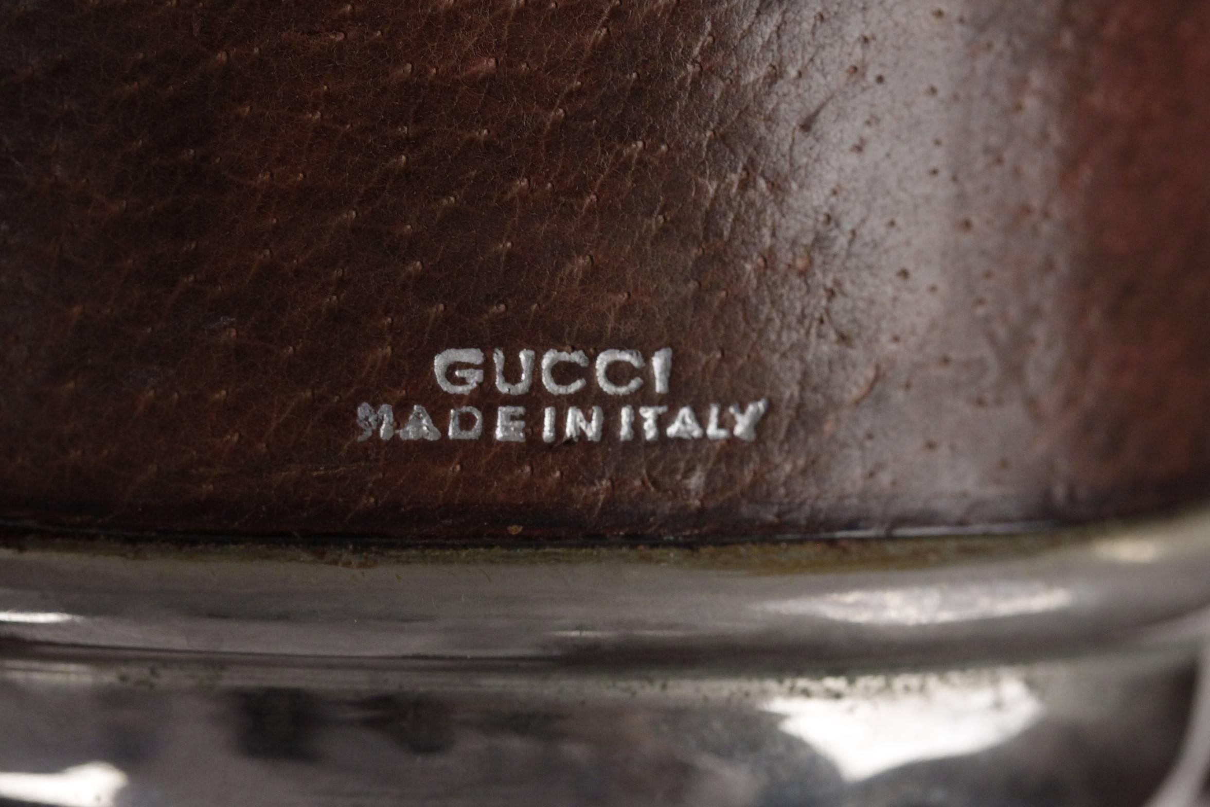 GUCCI VINTAGE Brown Leather THERMOS Vacuum Flask w/ Shoulder Strap In Fair Condition In Rome, Rome