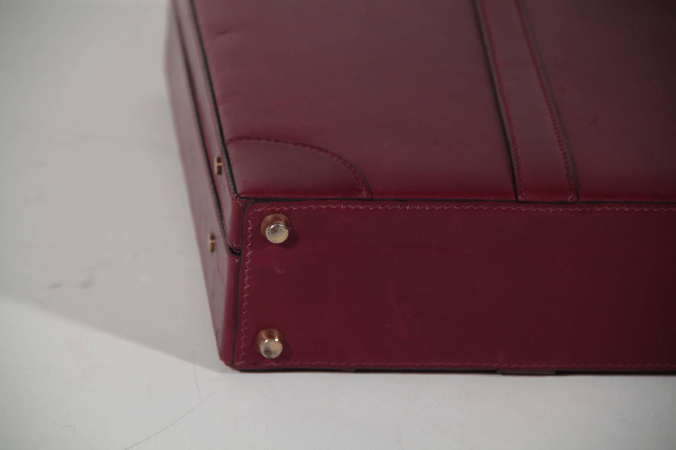 GUCCI VINTAGE Burgundy Leather HARD SIDE BRIEFCASE Work Bag HANDBAG In Fair Condition In Rome, Rome