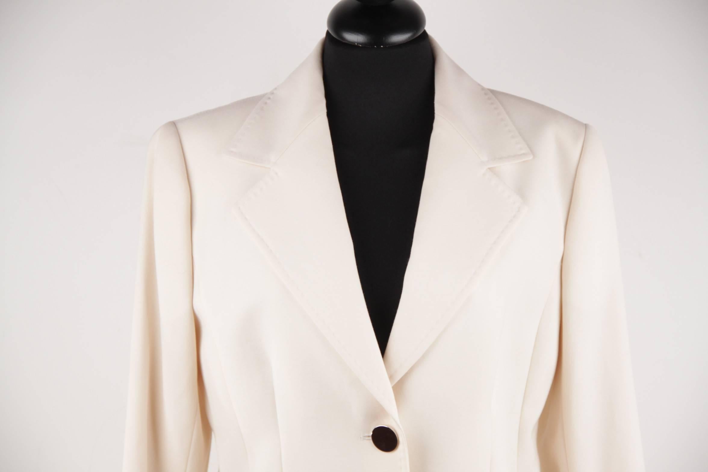 DOLCE & GABBANA White Virgin Wool SUIT Blazer & Skirt Set SIZE 44 IT  In Good Condition In Rome, Rome