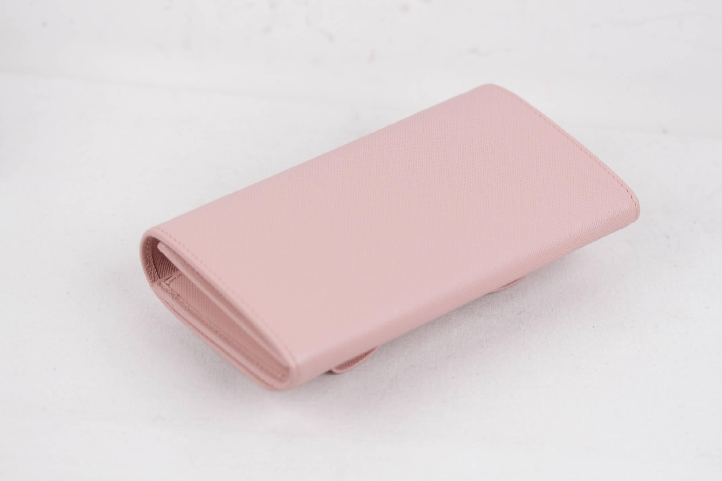 prada pink wallet