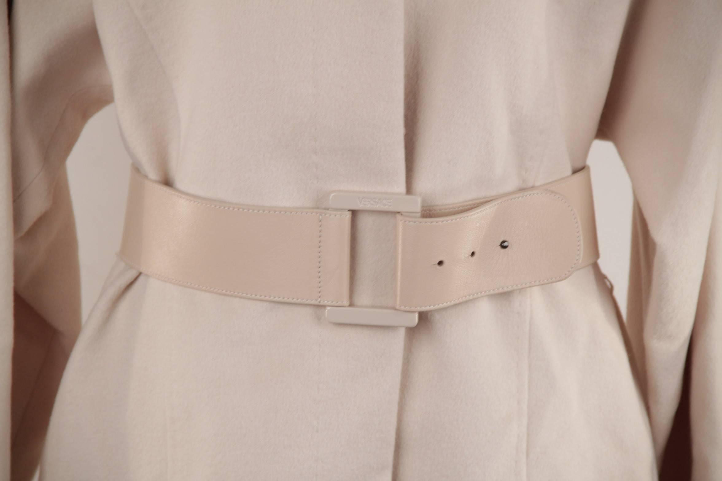 Women's  VERSACE Italian Ivory Wool Blend BELTED COAT w/ MINK FUR Collar Sz 40 IT