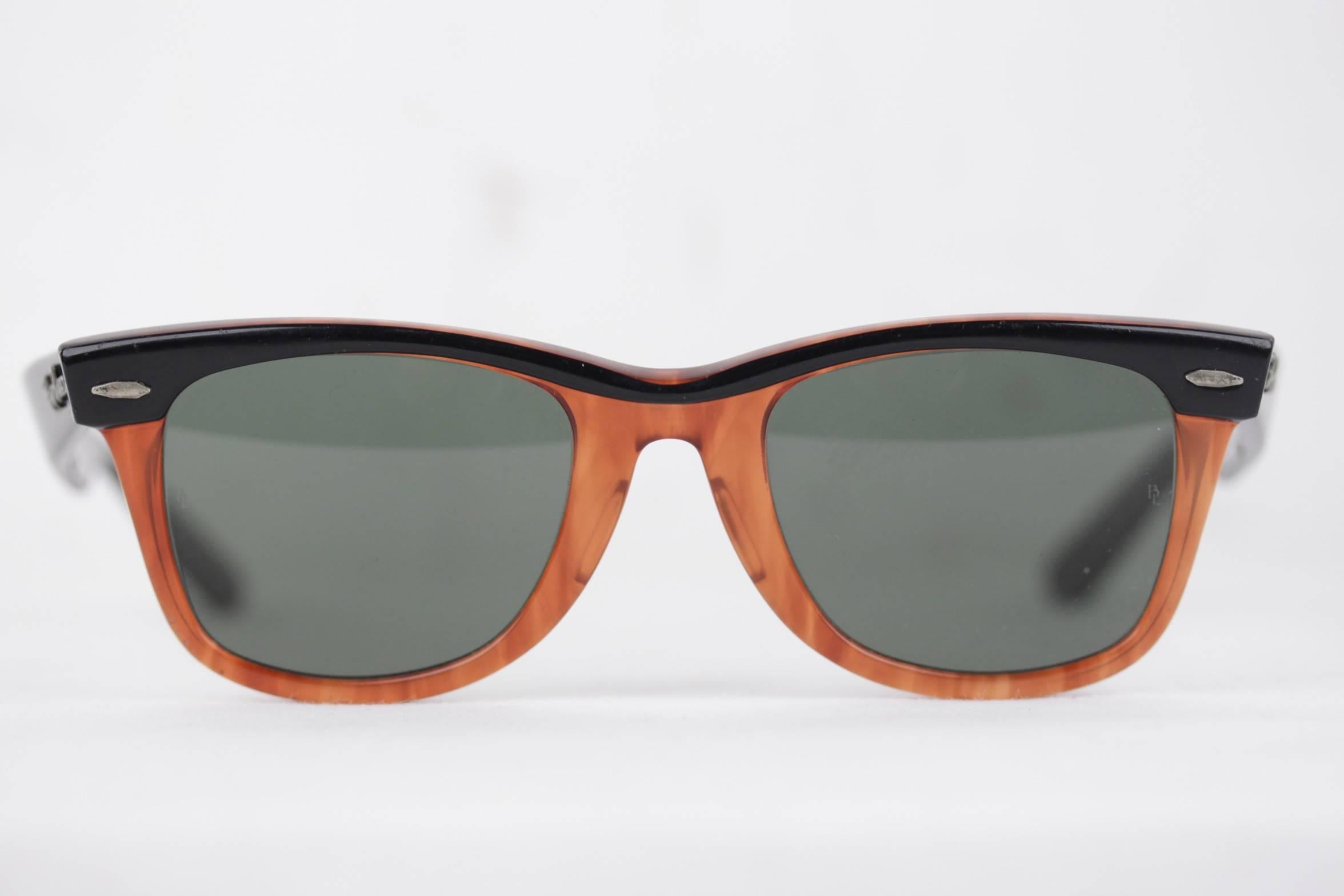 RAY-BAN B&L U.S.A.Vintage WAYFARER bicolor unisex SUNGLASSES w/CASE MY In Excellent Condition In Rome, Rome