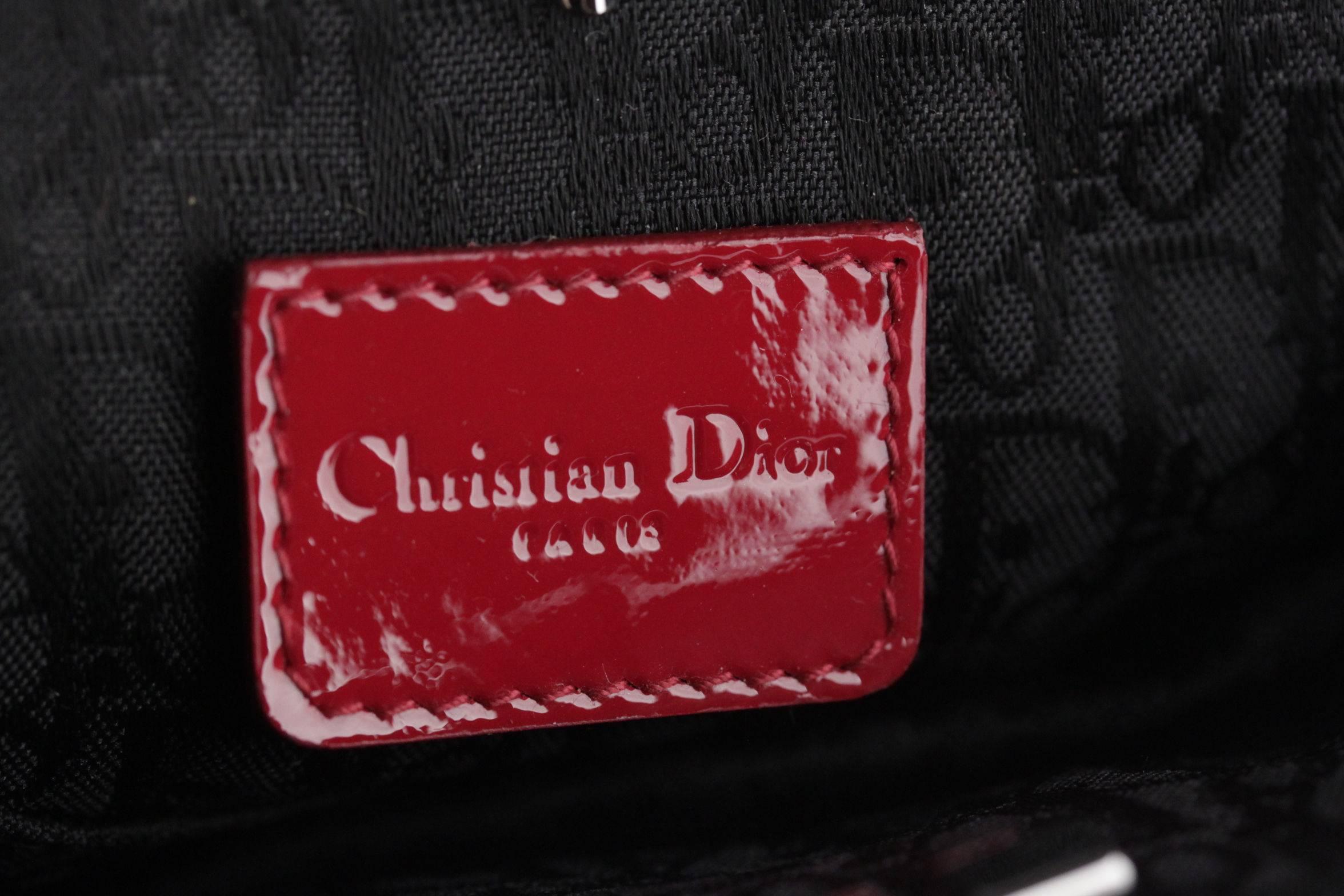 CHRISTIAN DIOR Red Satin EVENING Mini SADDLE BAG Handbag CLUTCH Purse In Excellent Condition In Rome, Rome