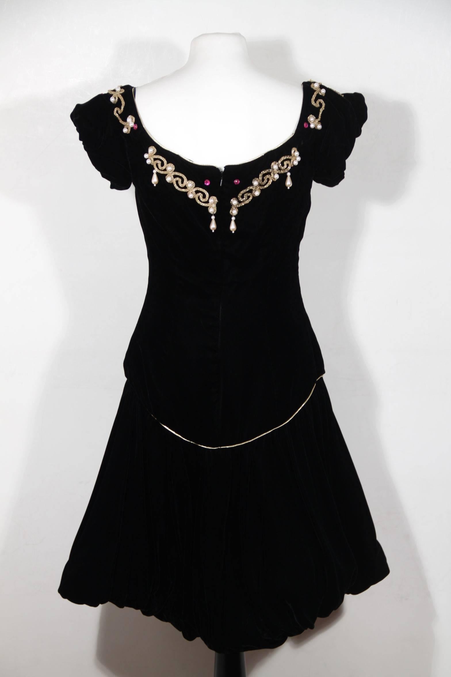 DAVID FIELDEN LONDON Vintage Black Velvet COCKTAIL DRESS w/ EMBROIDERY Sz S 2