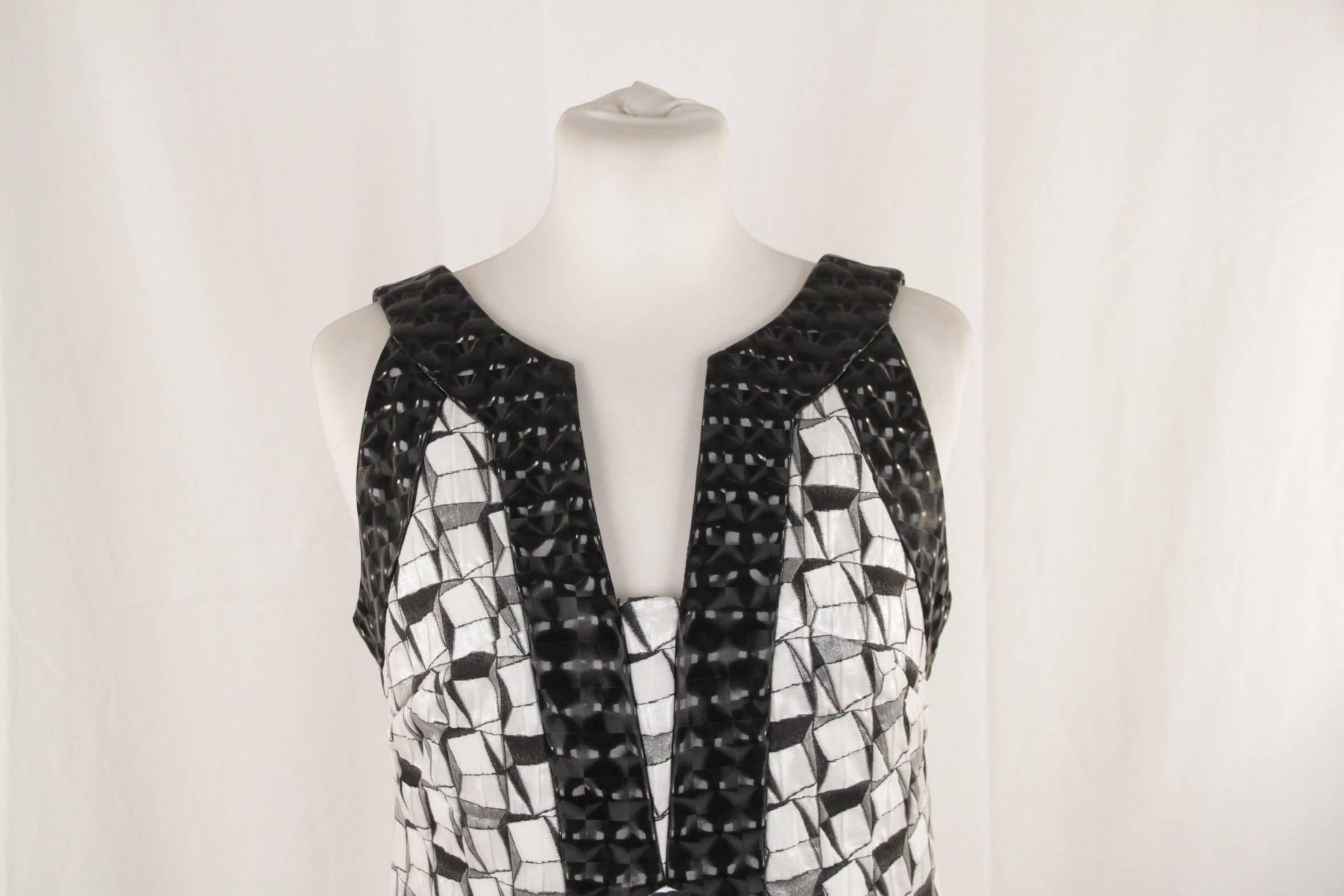 Gray CHANEL Black & White GEOMETRIC Cotton Blend SLEEVELESS DRESS Size 36