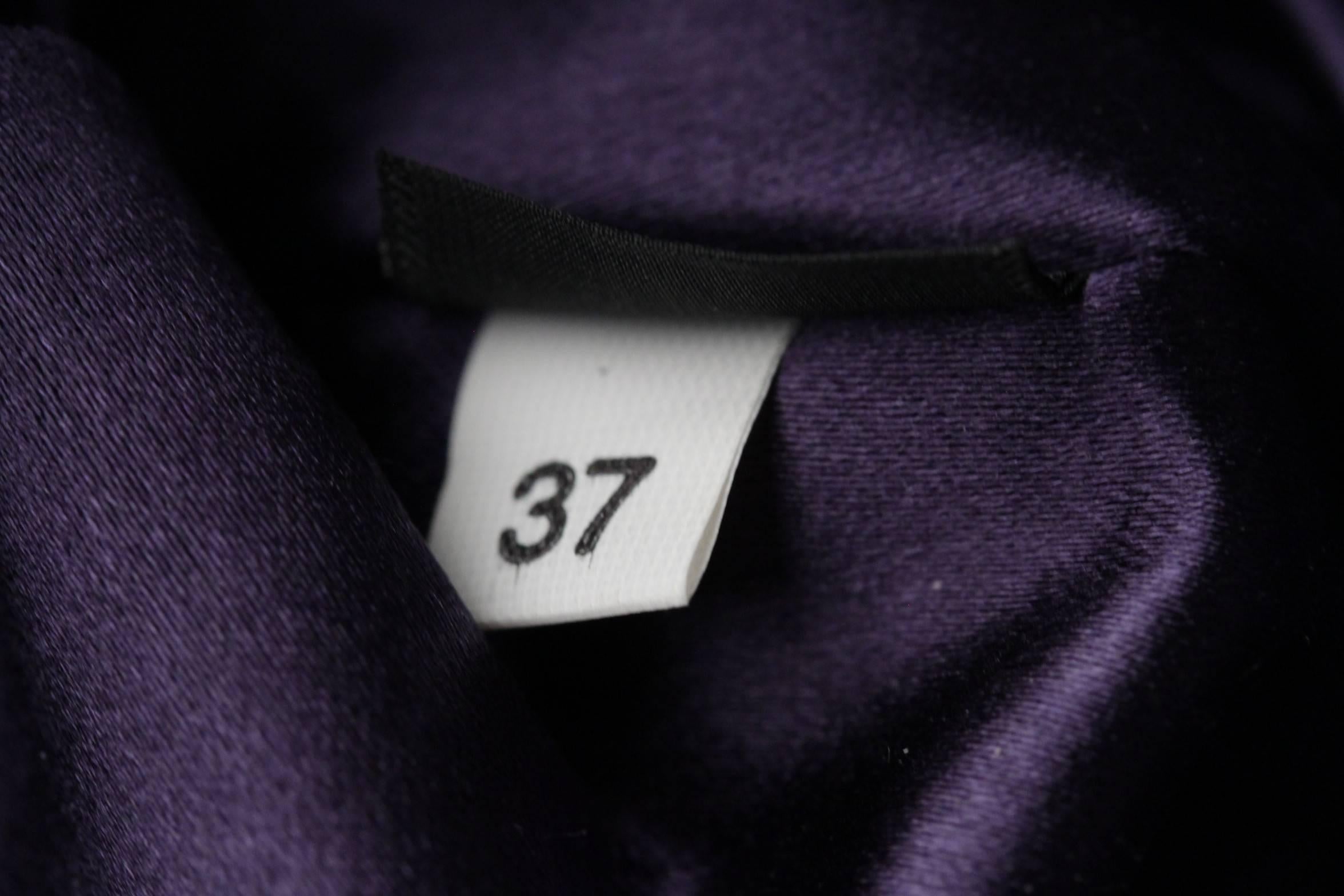 MIU MIU Purple Metallic Leather SEQUINNED WRIST BAG Wristlet PURSE Clutch In Excellent Condition In Rome, Rome