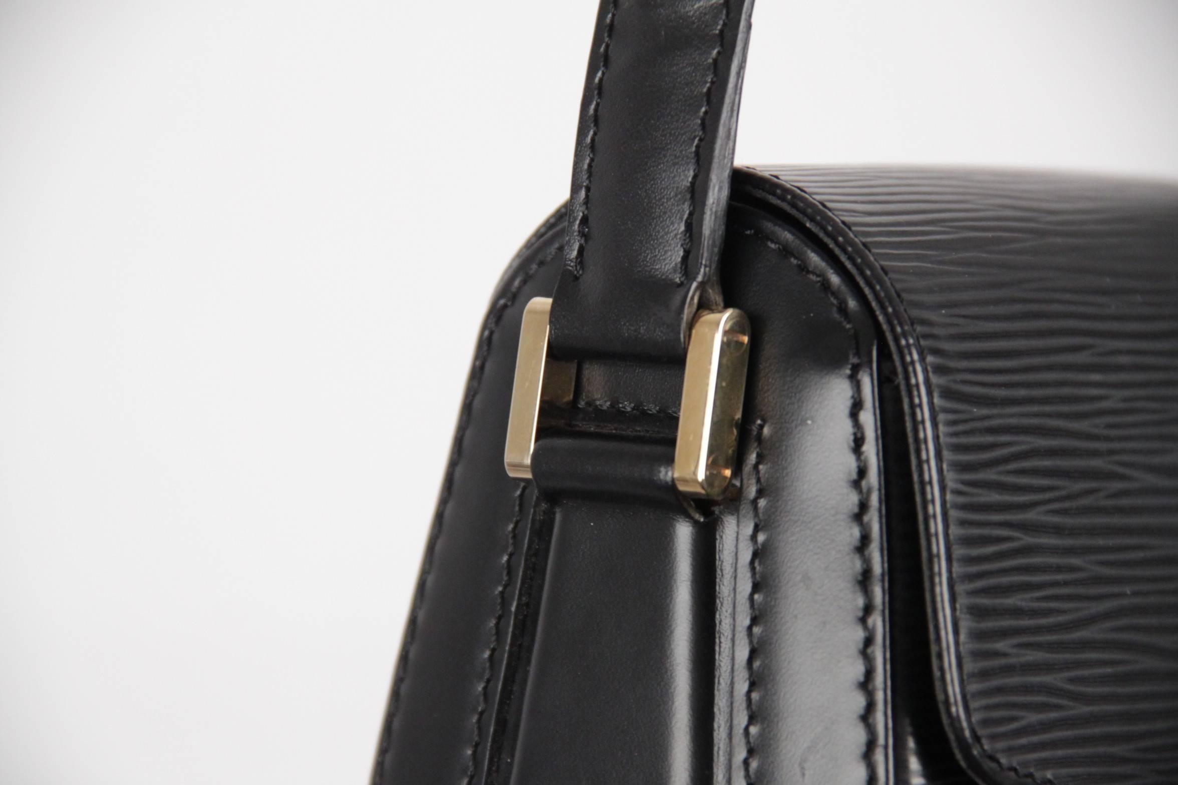 LOUIS VUITTON Black Epi Leather BUCI SHOULDER BAG In Good Condition In Rome, Rome