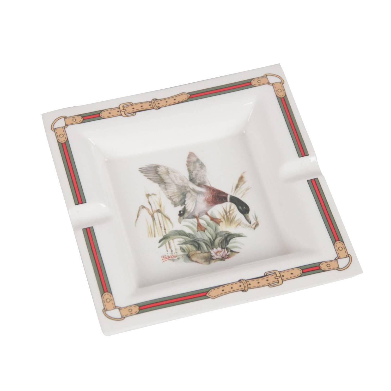 GUCCI VINTAGE White Porcelain SQUARE ASHTRAY DUCKS Theme 15cm