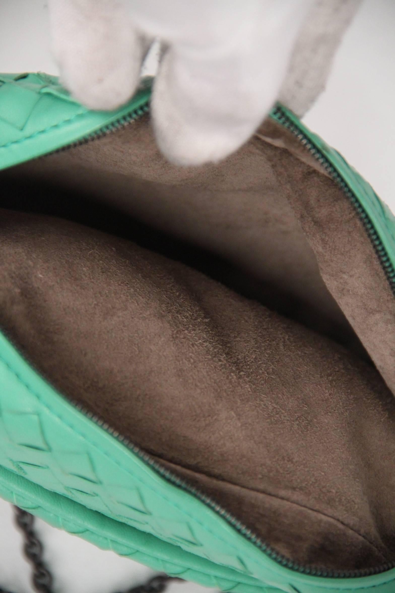 BOTTEGA VENETA Green INTRECCIATO Leather MINI MESSENGER BAG 3