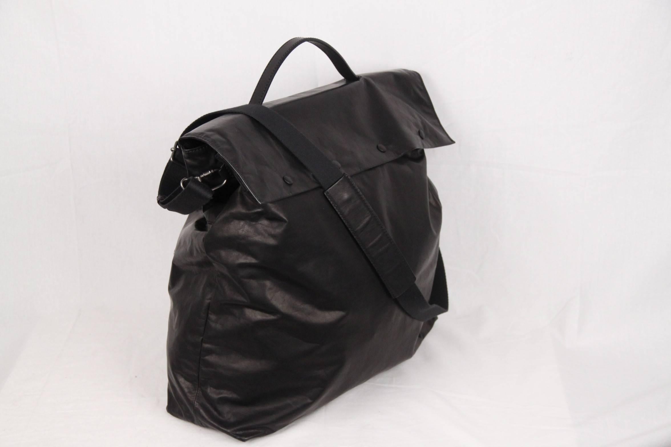 MAISON MARTIN MARGIELA Black Leather FOLDABLE MESSENGER BAG In New Condition In Rome, Rome