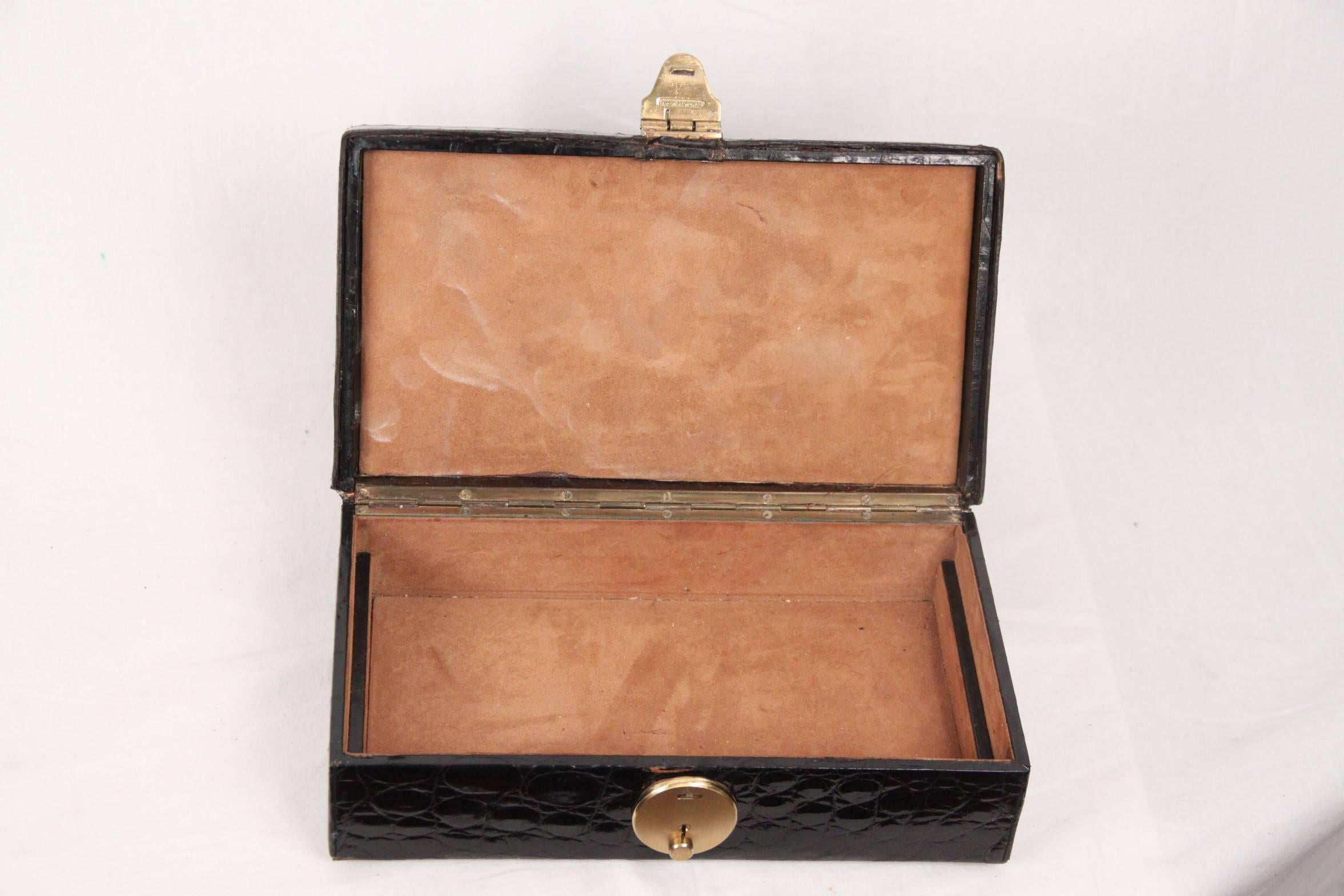 VINTAGE Black Leather  Handbag w/ BOTTOM Compartment 1