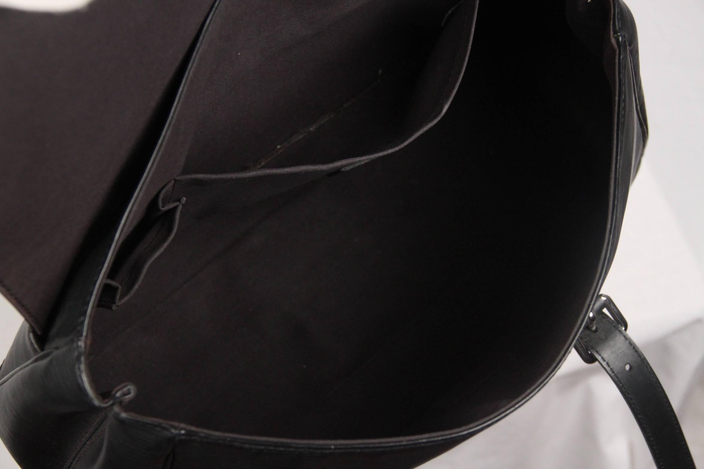 Louis Vuitton Black Epi Leather Segur MM Bag 1